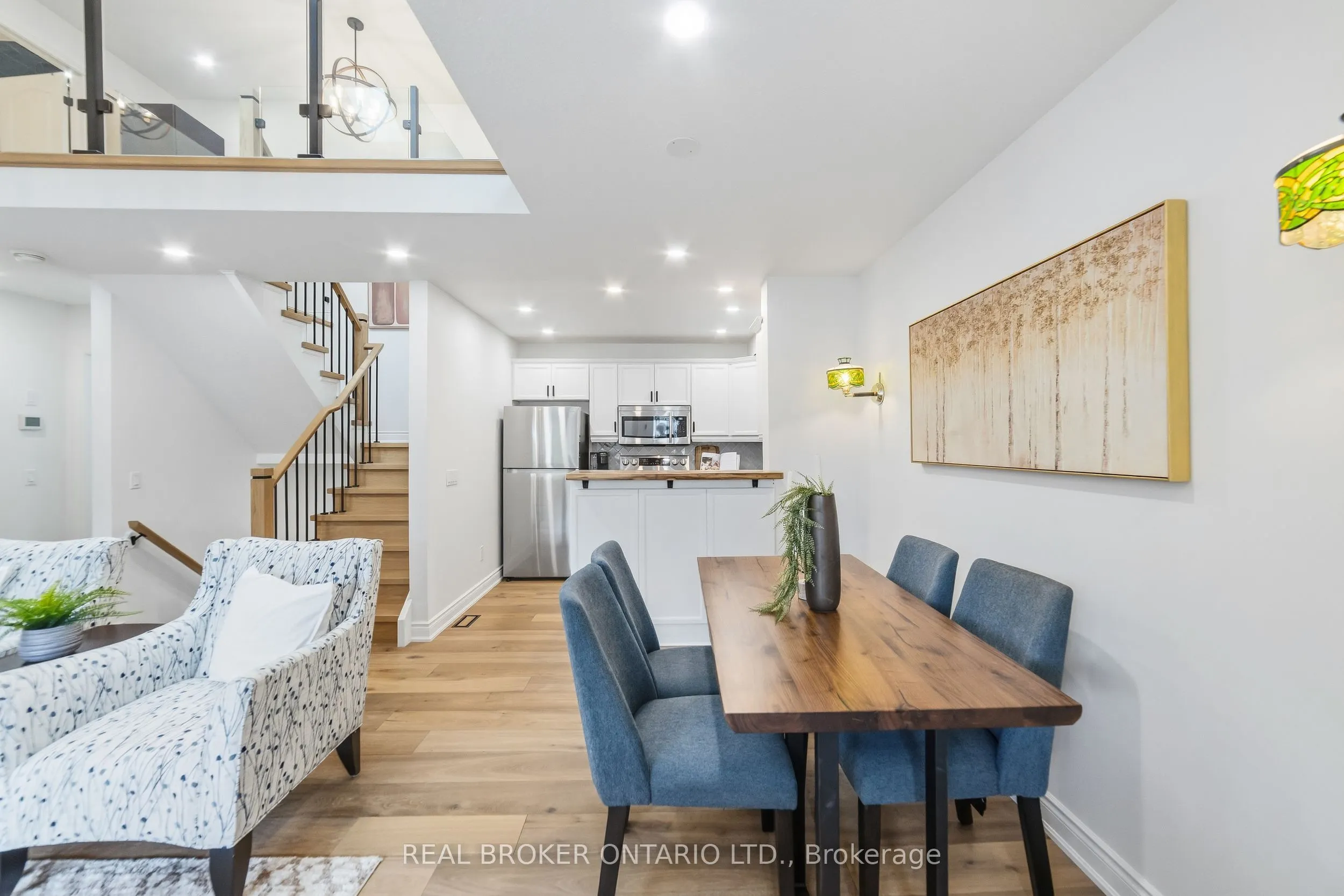 1085 Harrogate Drive #5