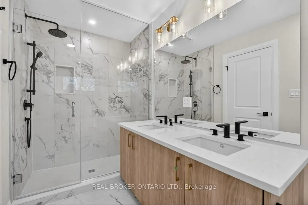 6632 Alexa Common