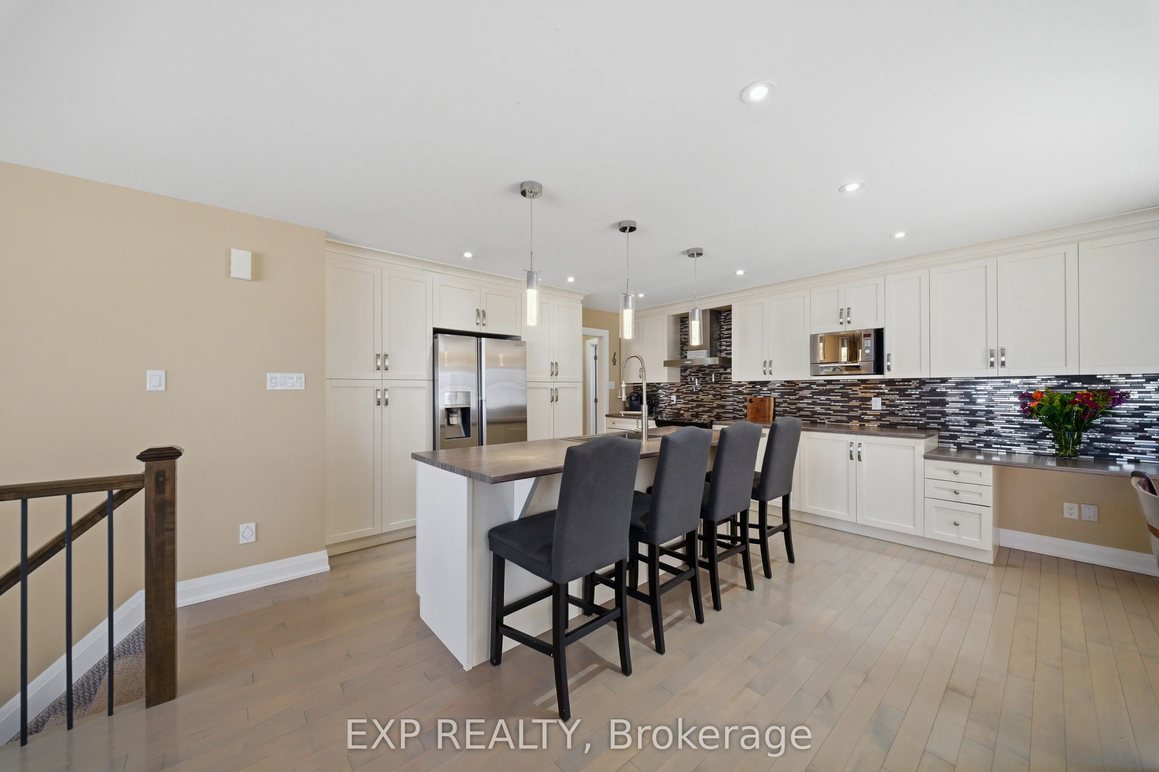 4 Provost Street