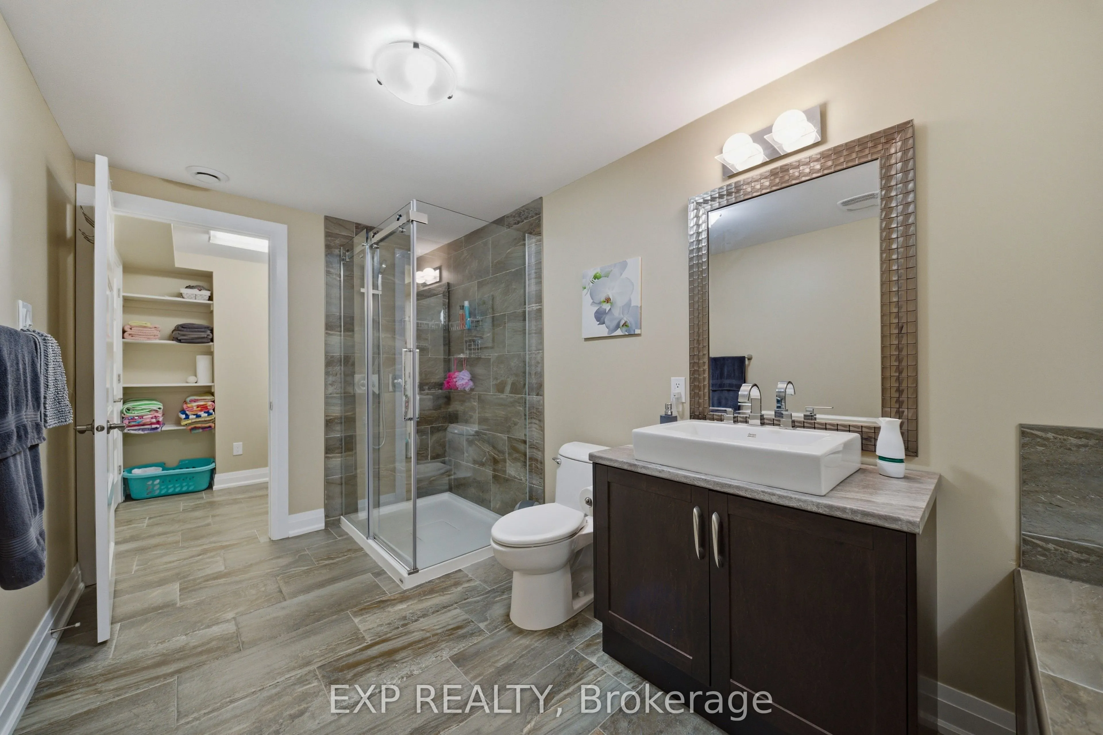 4 Provost Street