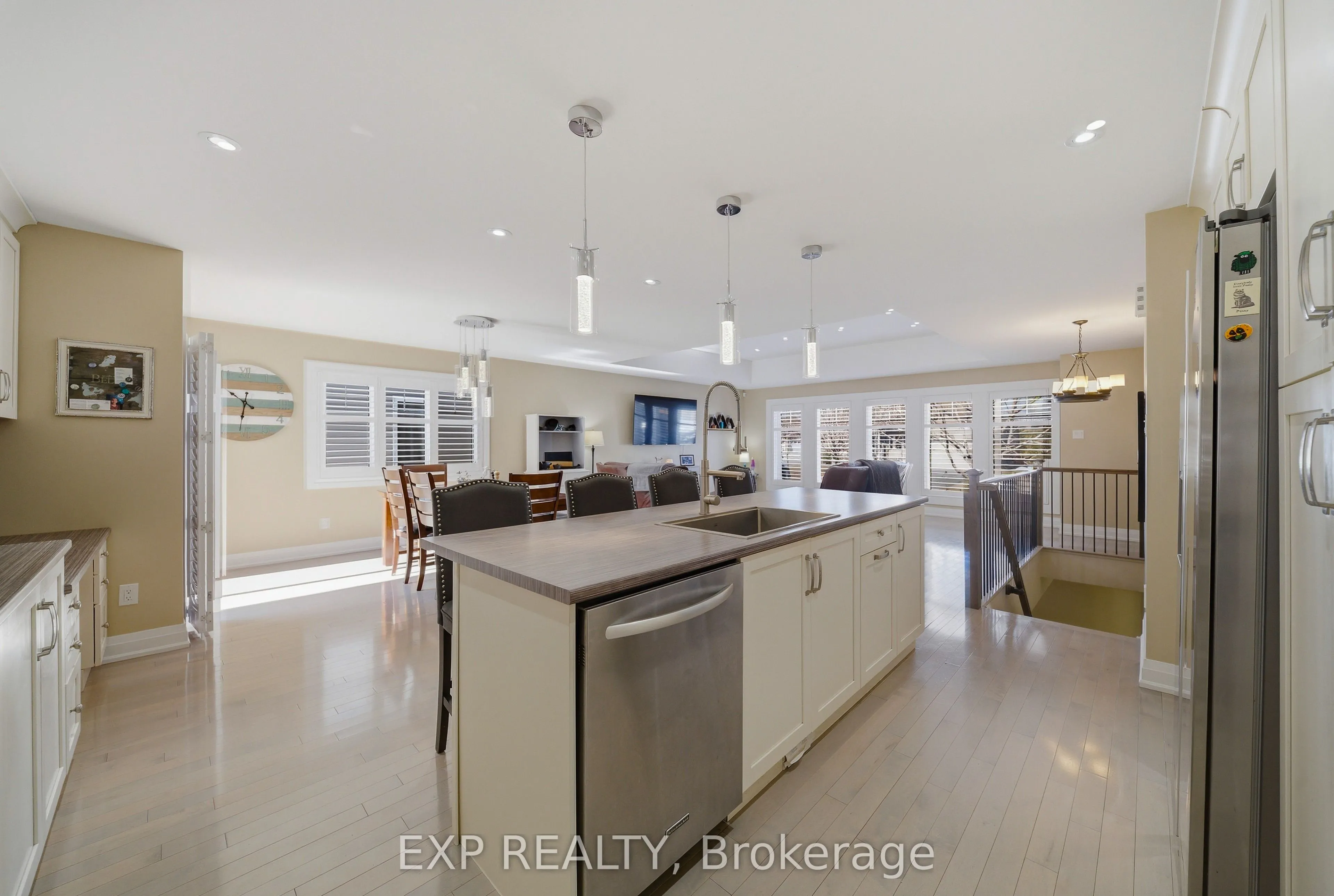 4 Provost Street