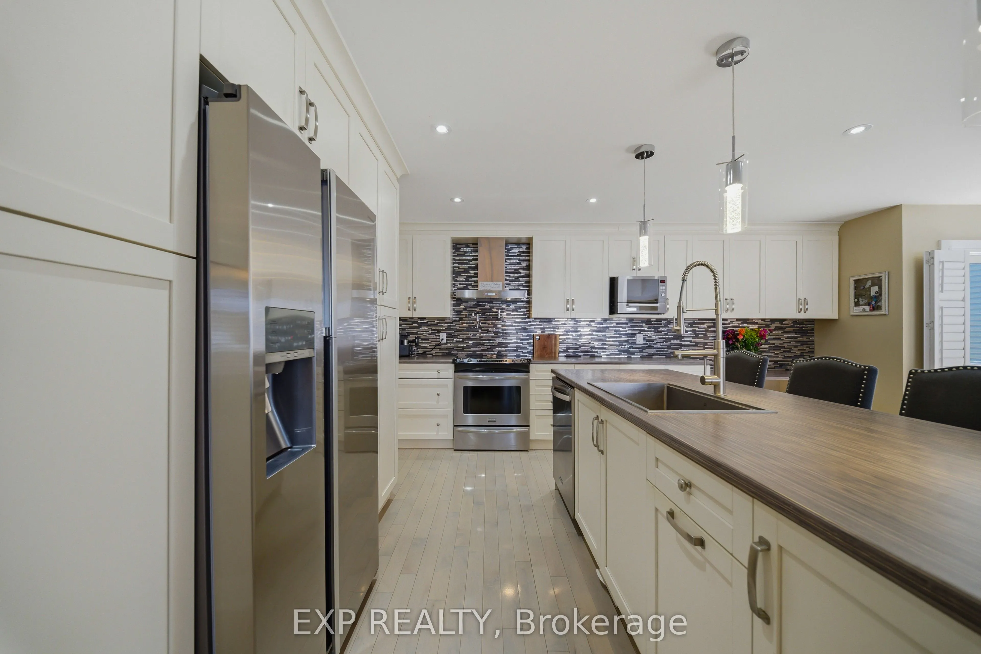 4 Provost Street