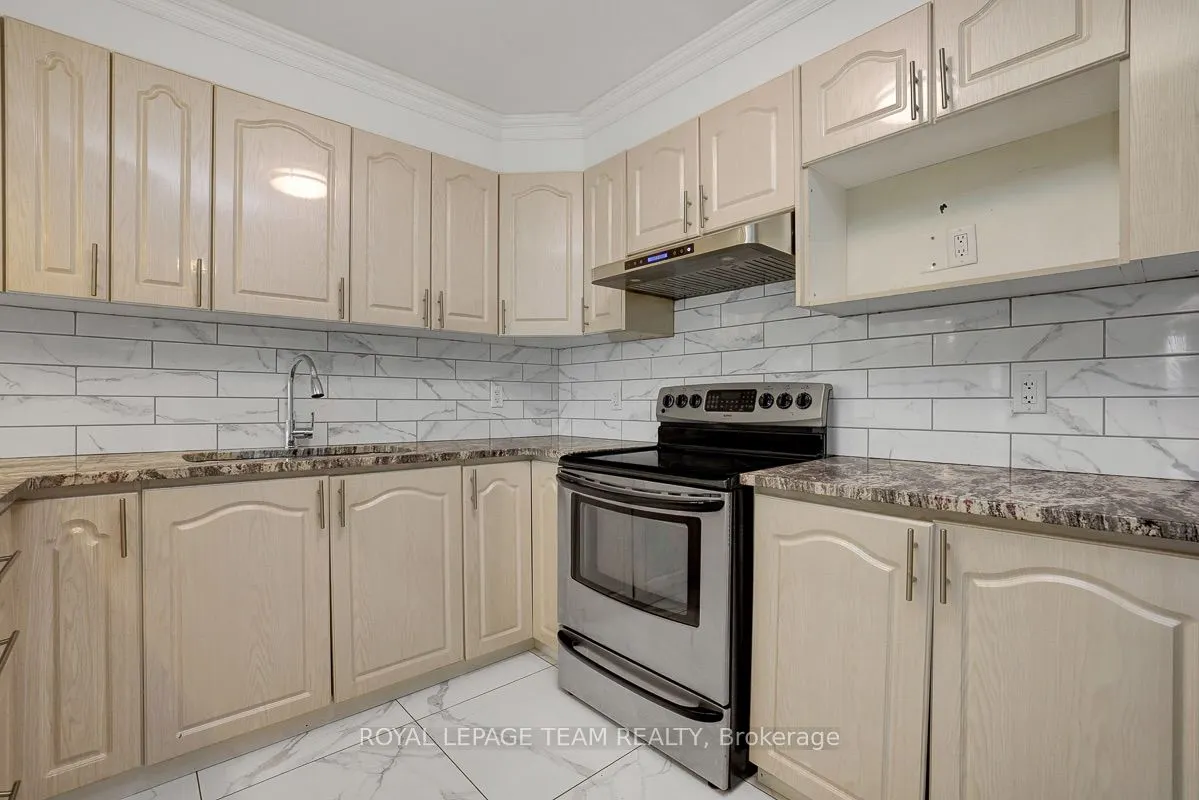 158A McArthur Avenue #1208