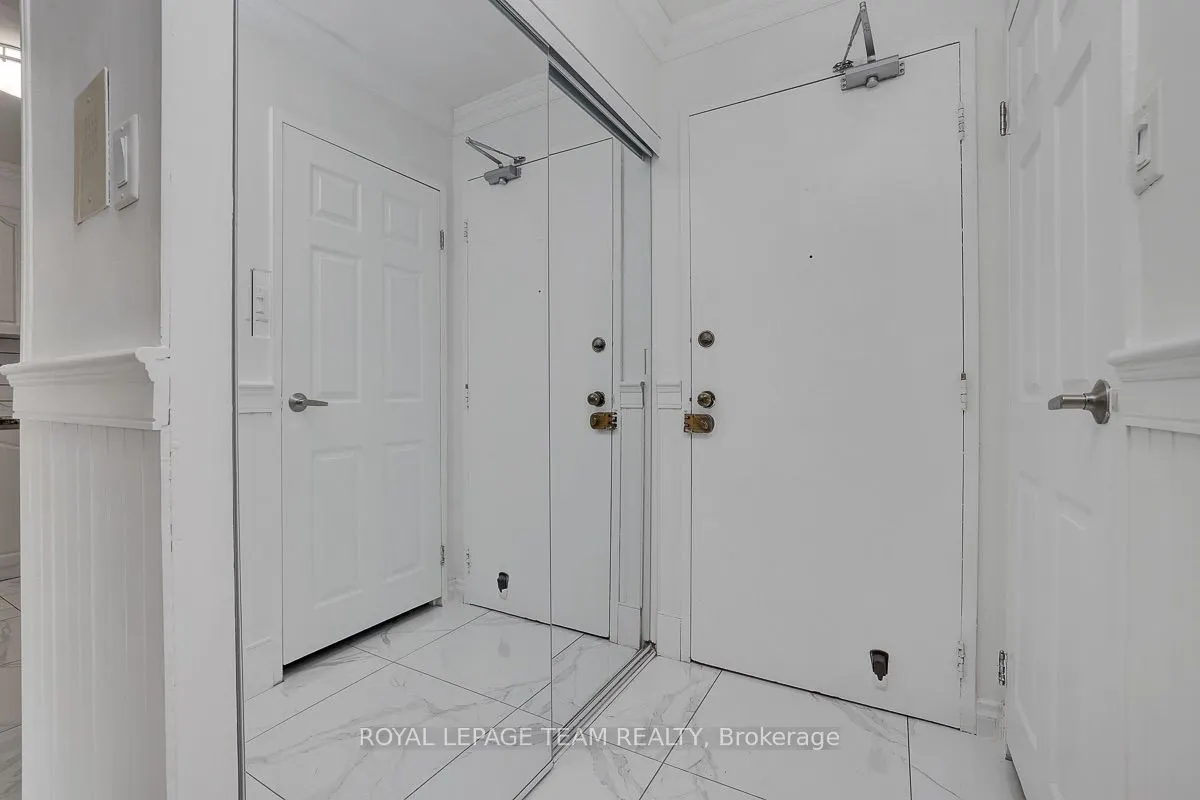 158A McArthur Avenue #1208