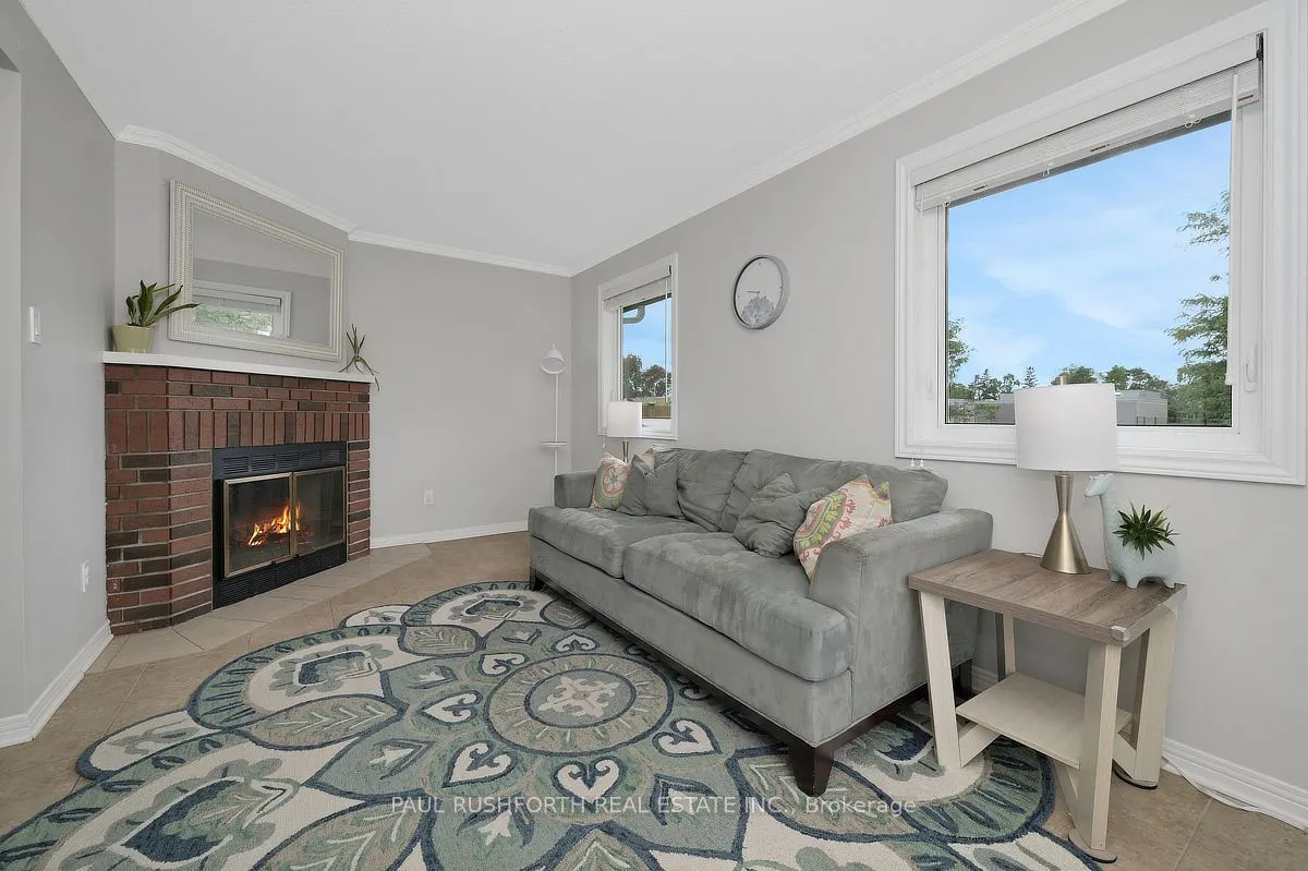 34 Brenda Crescent