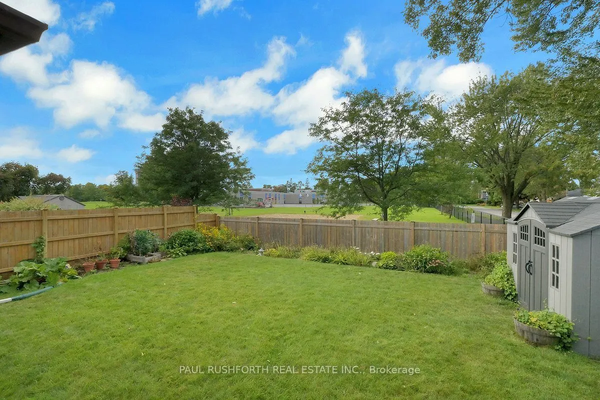 34 Brenda Crescent