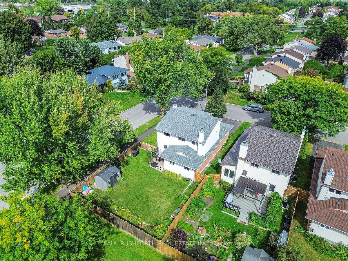 34 Brenda Crescent