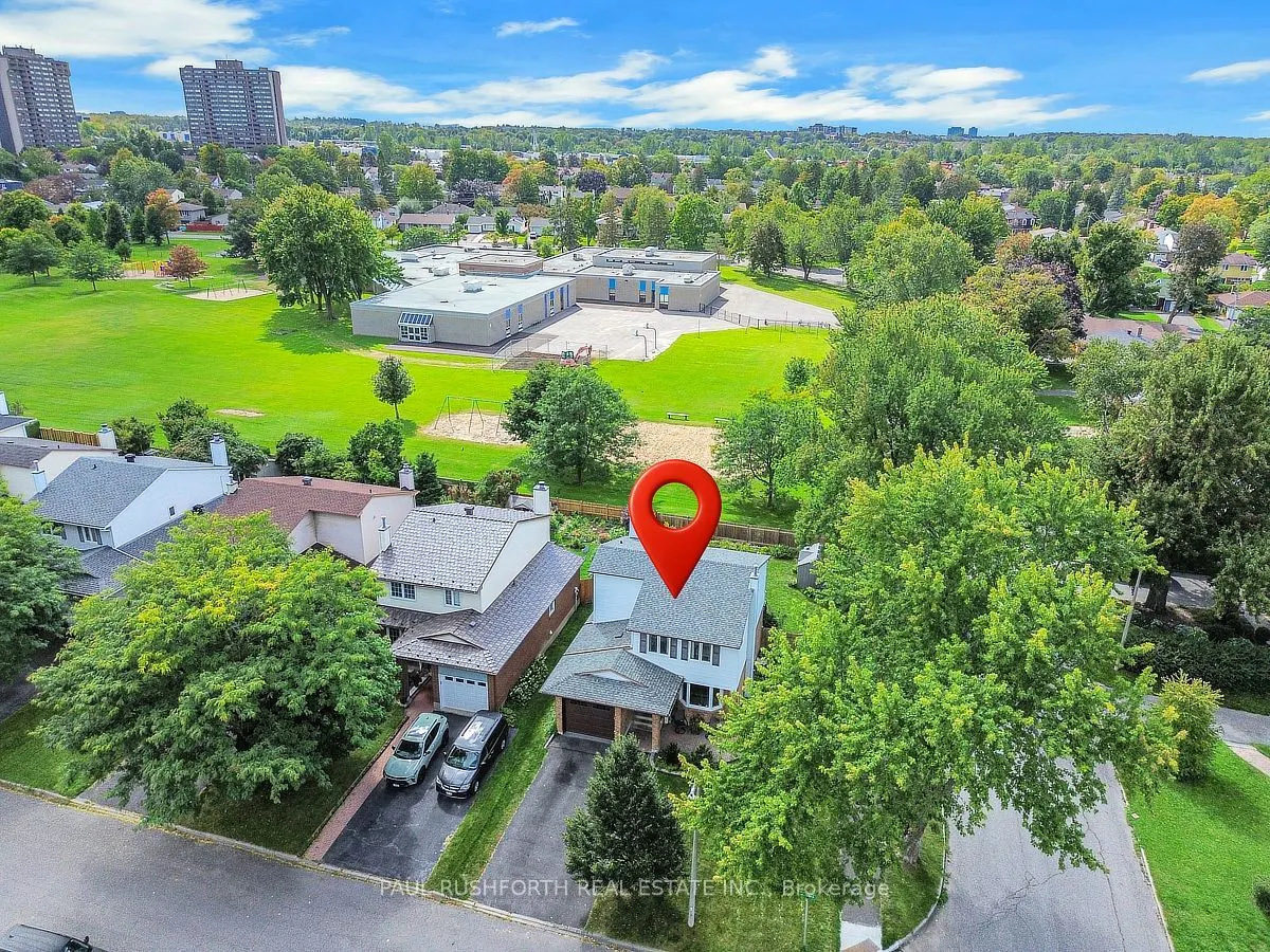 34 Brenda Crescent