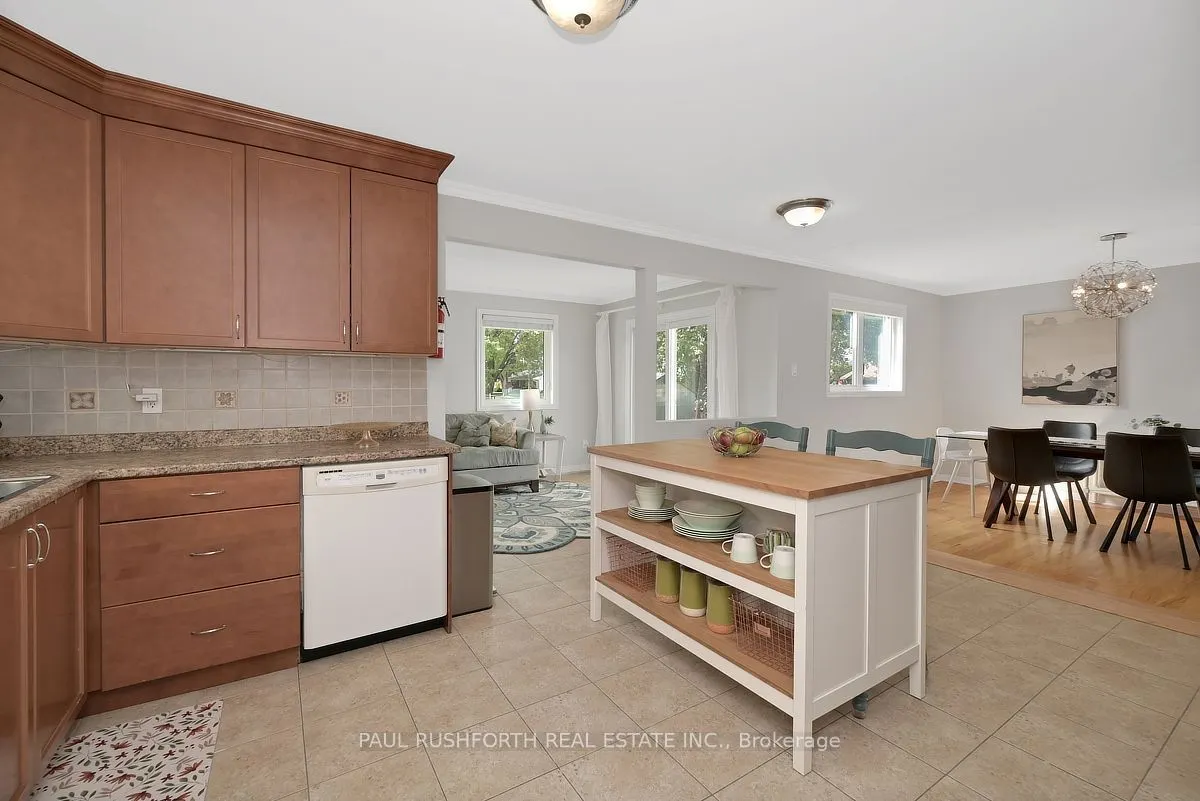 34 Brenda Crescent