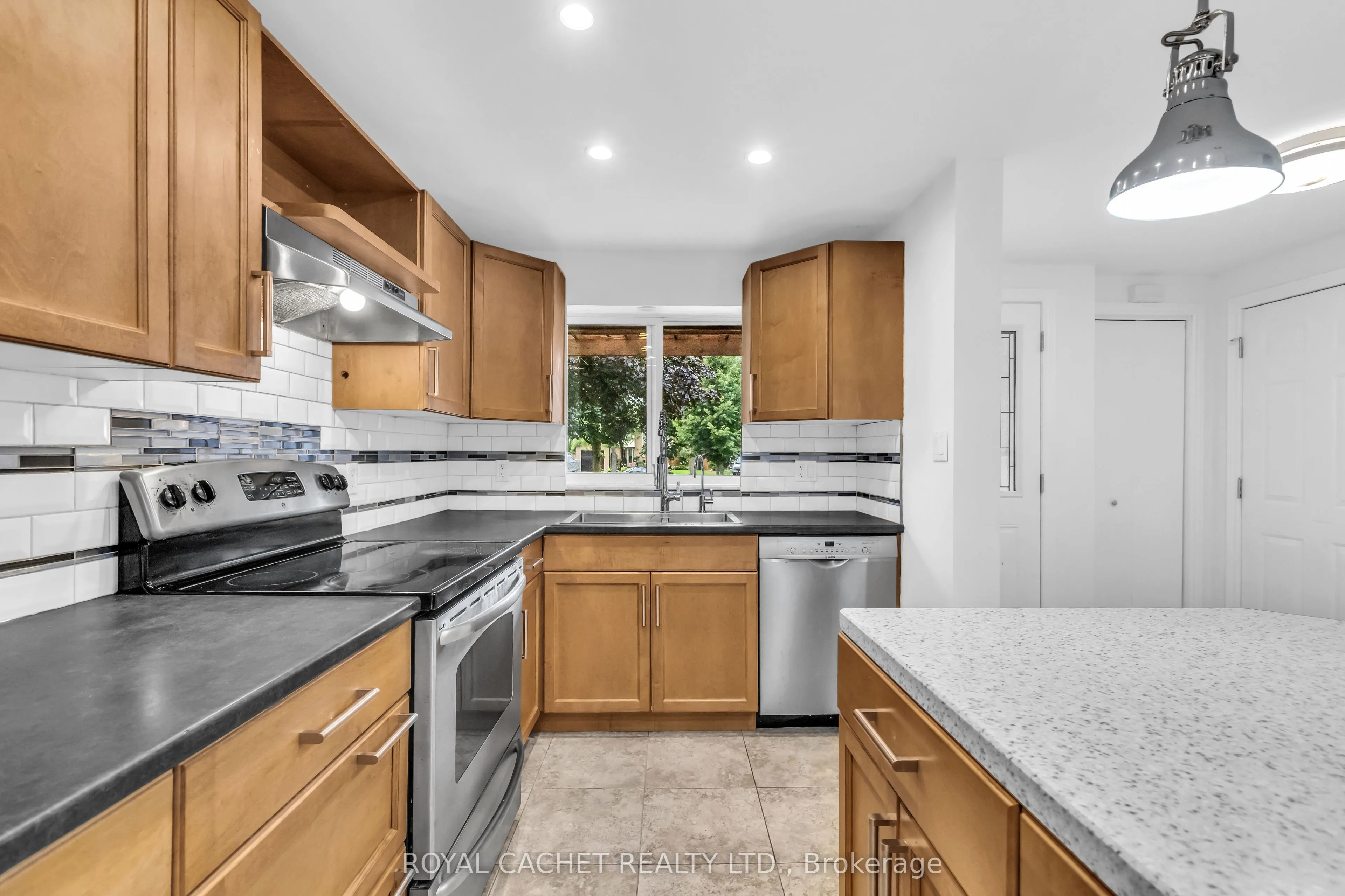 66 Camrose Court