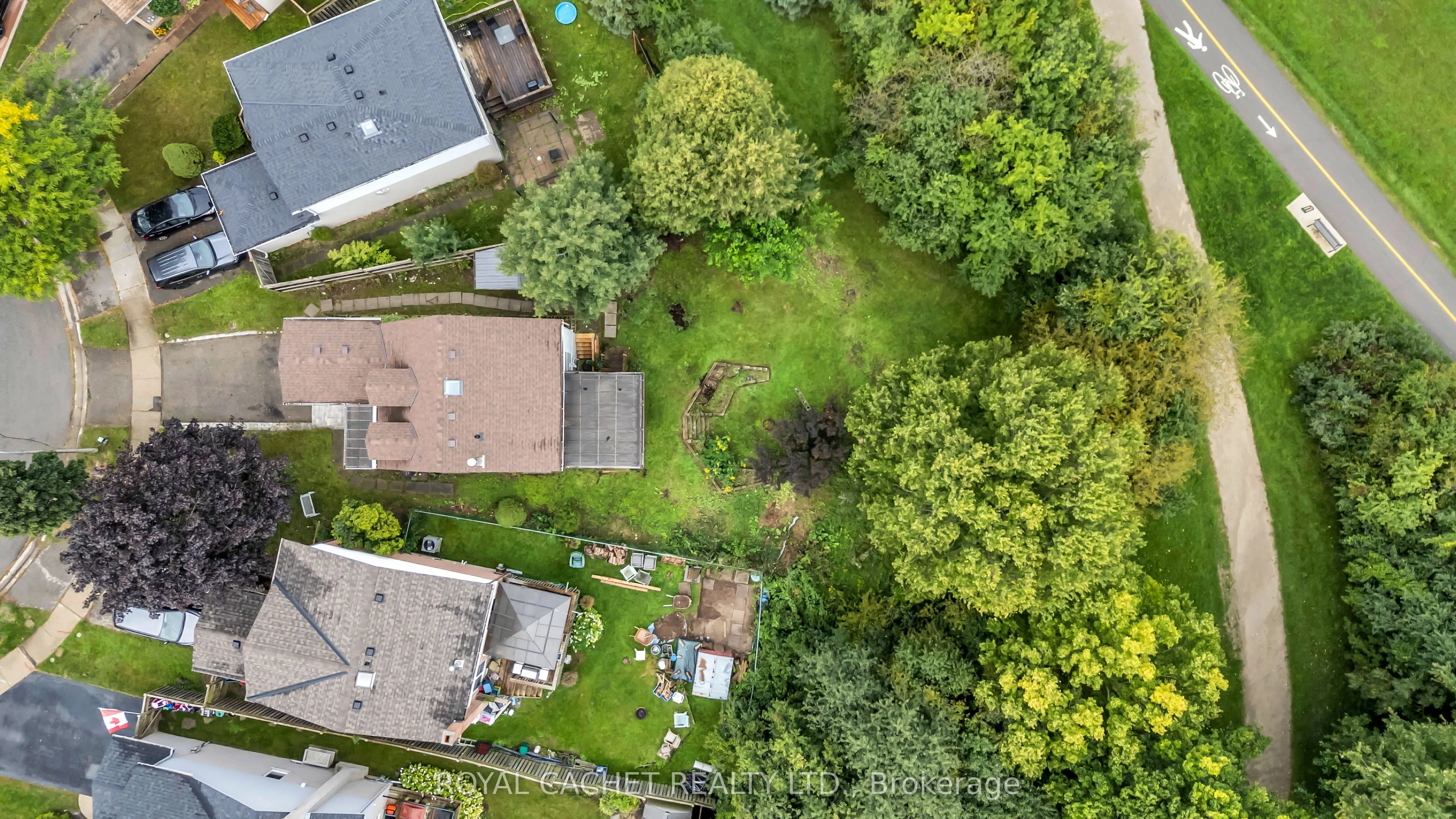 66 Camrose Court