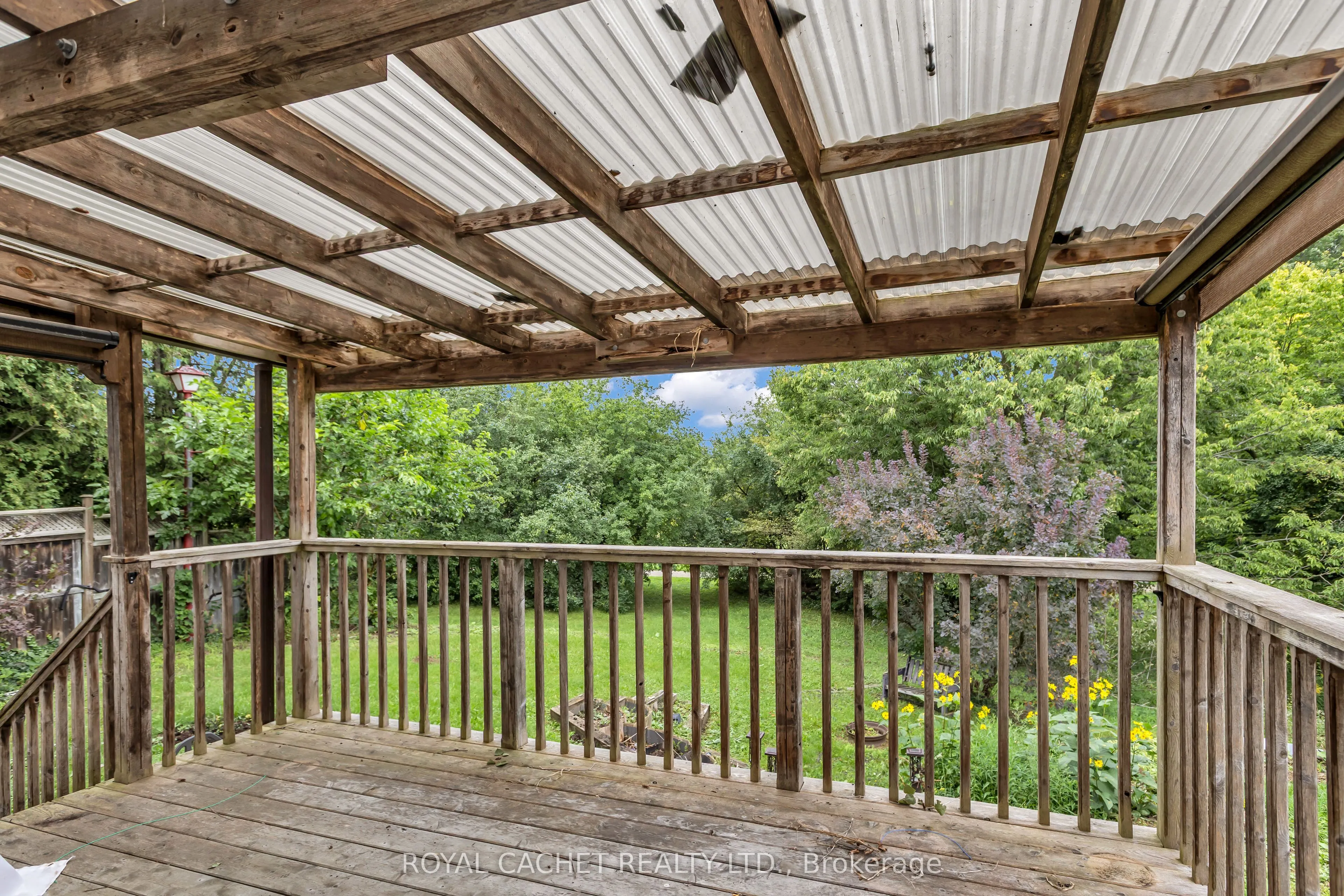 66 Camrose Court