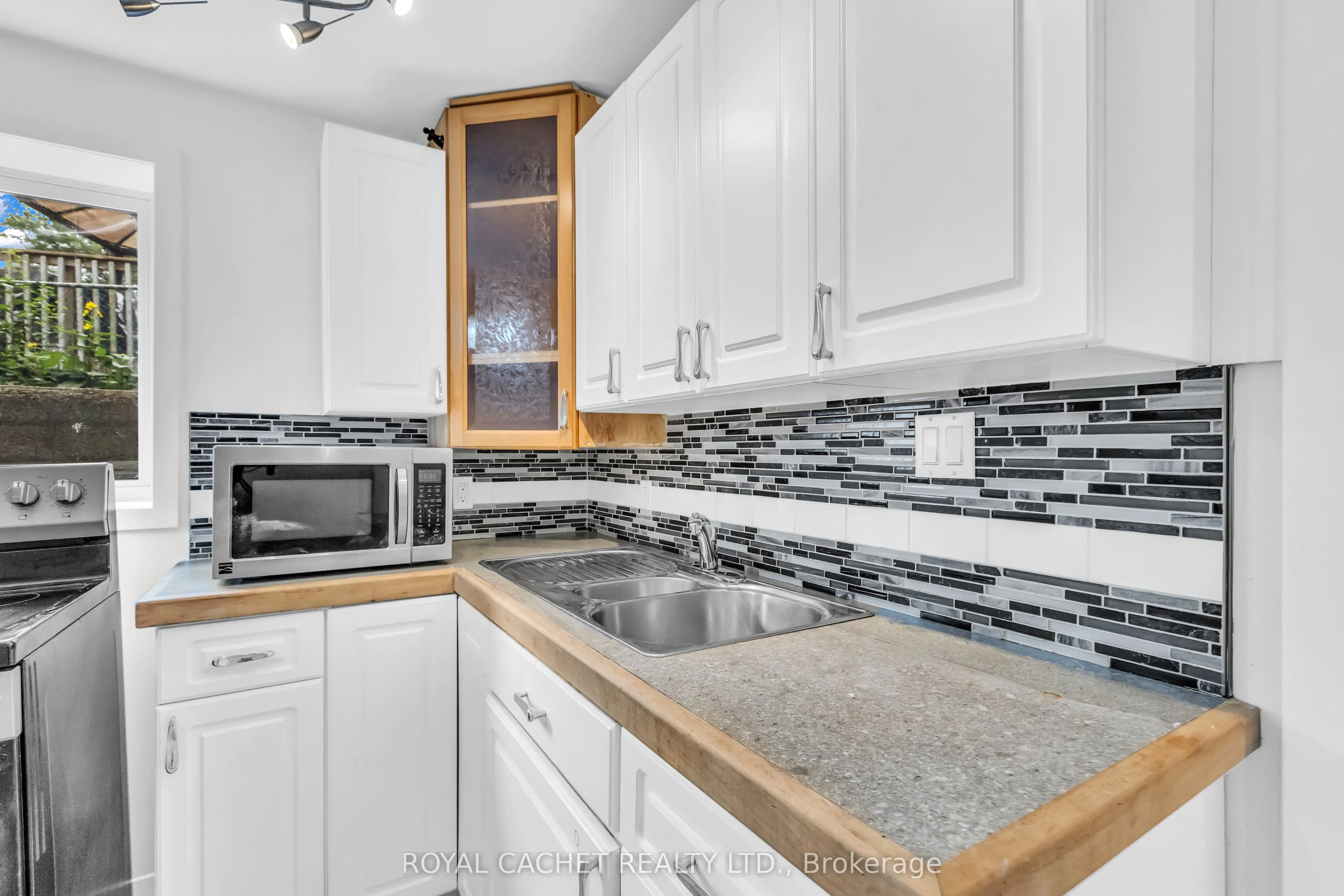 66 Camrose Court