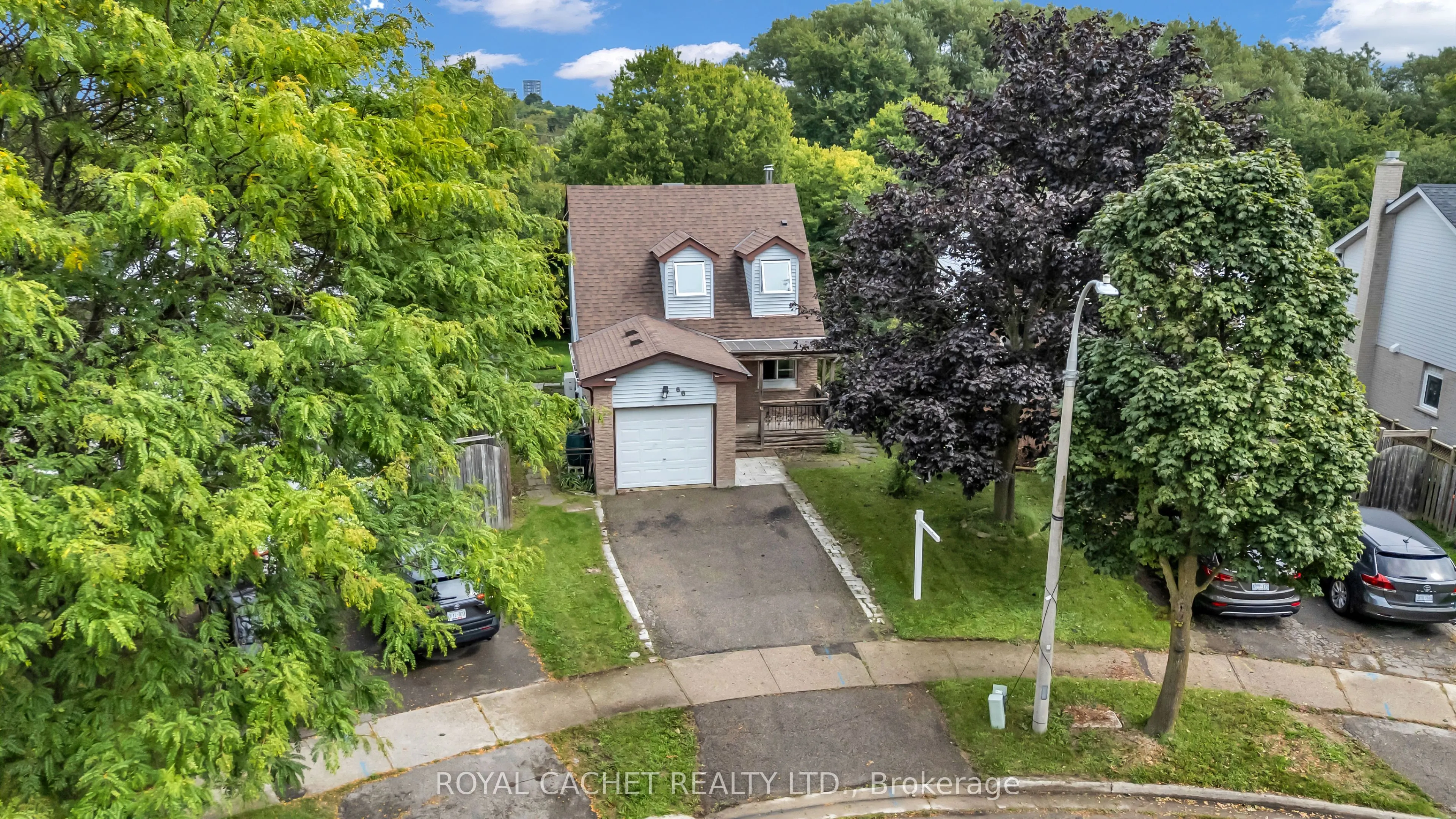 66 Camrose Court