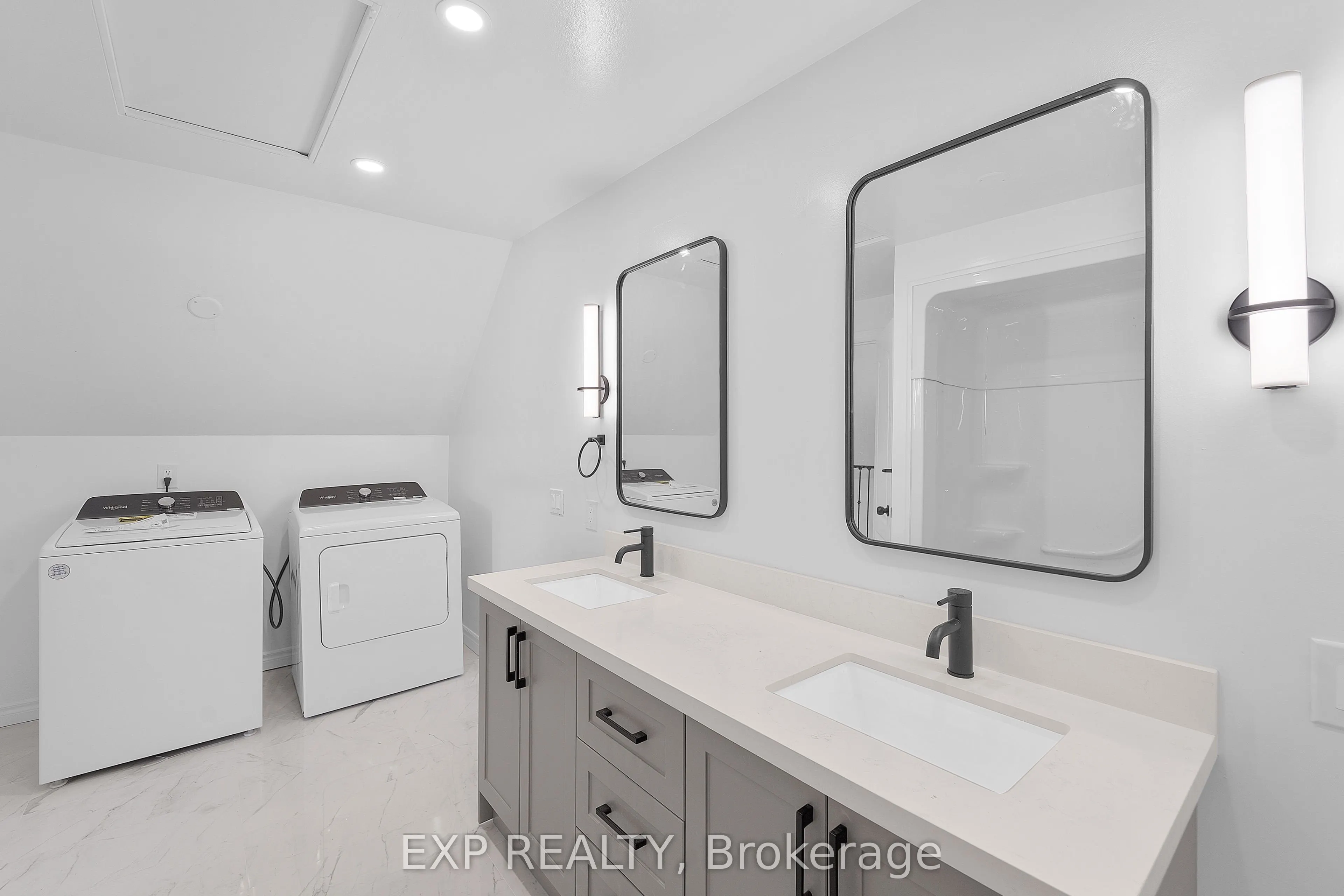 165 Main Street #Unit 2