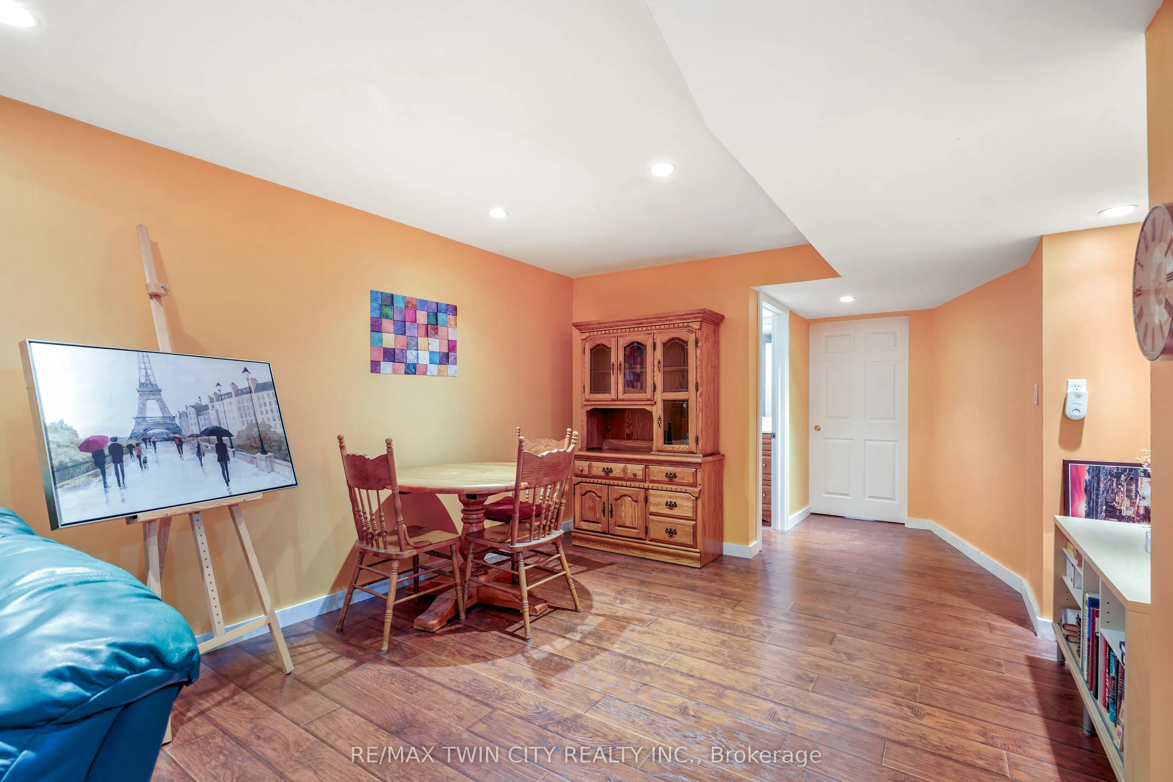 1 Buchanan Crescent #11