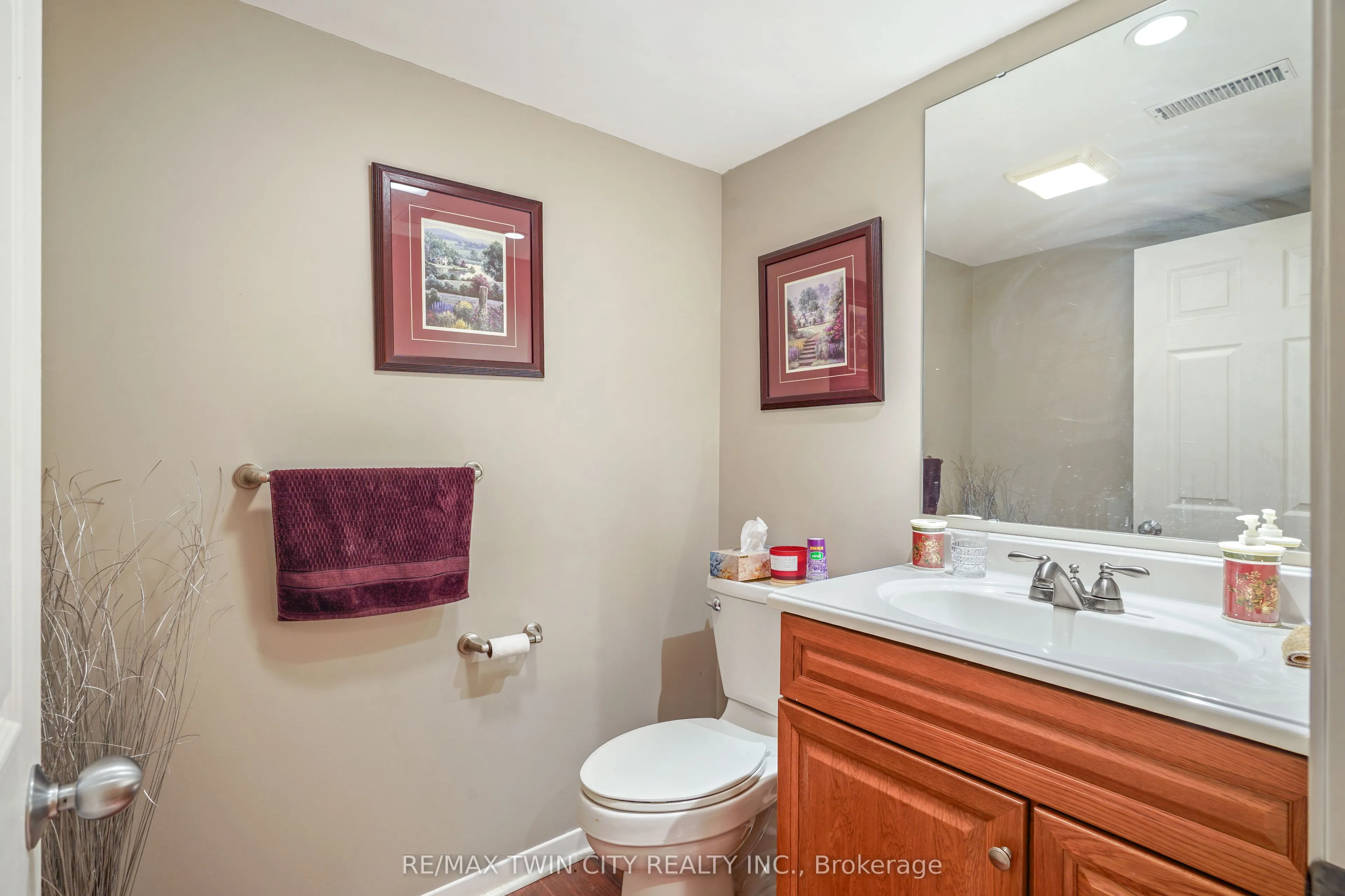 1 Buchanan Crescent #11