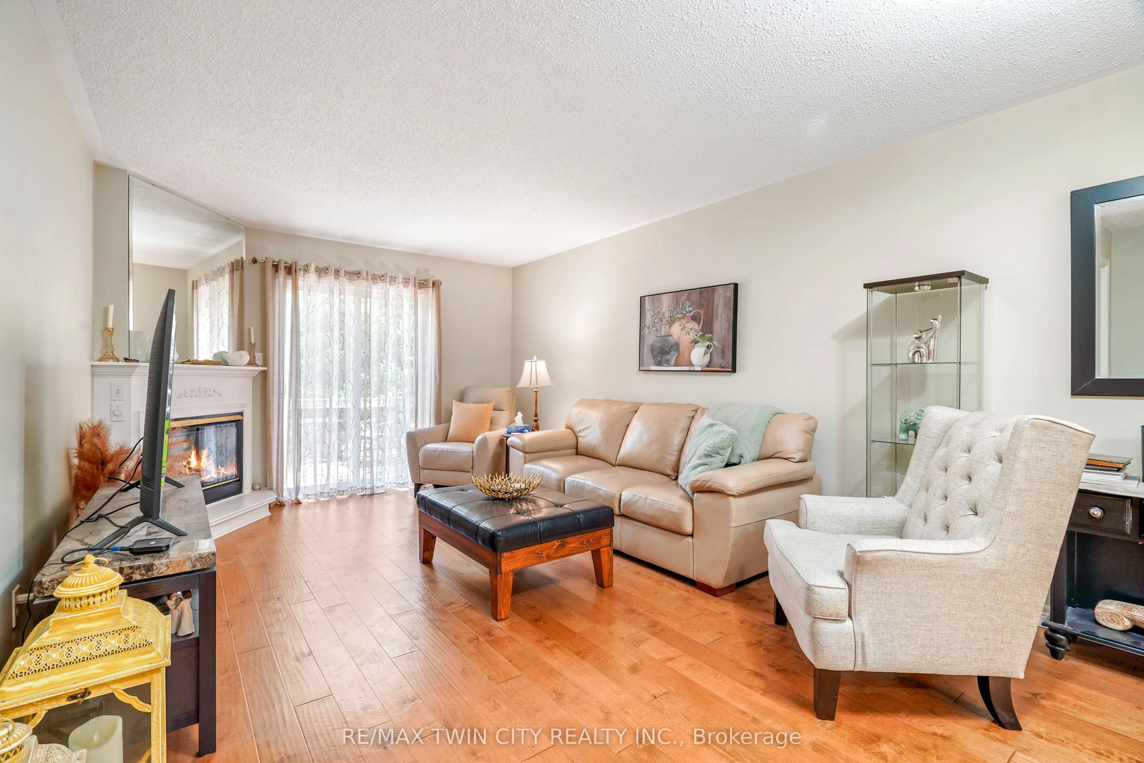 1 Buchanan Crescent #11