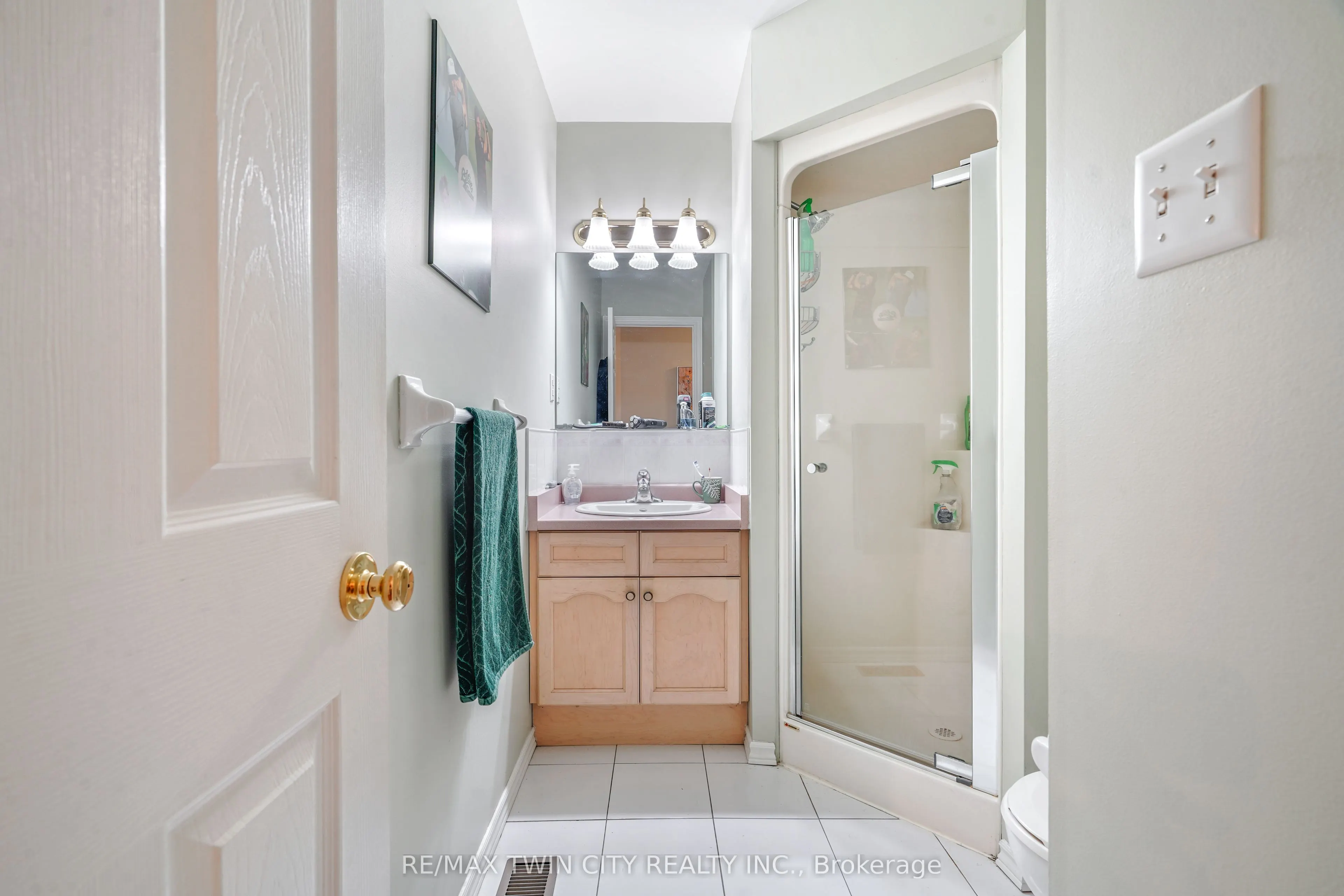 1 Buchanan Crescent #11
