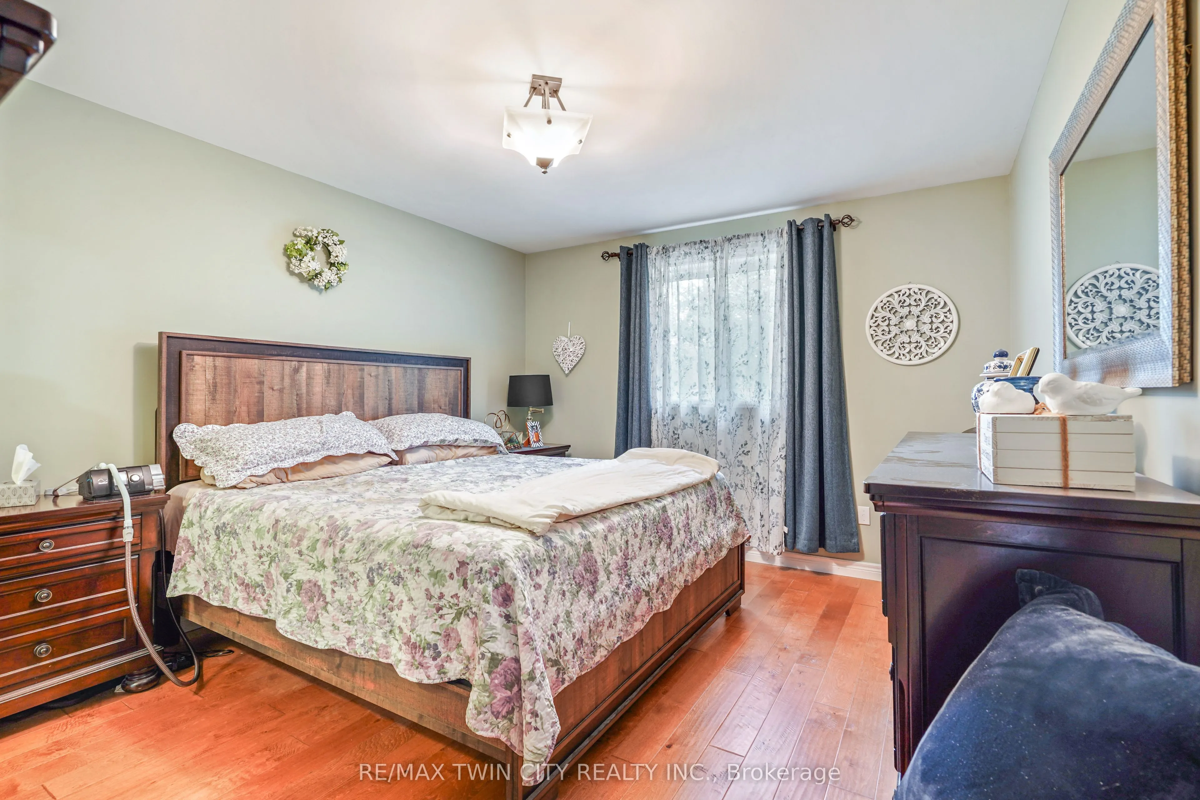 1 Buchanan Crescent #11