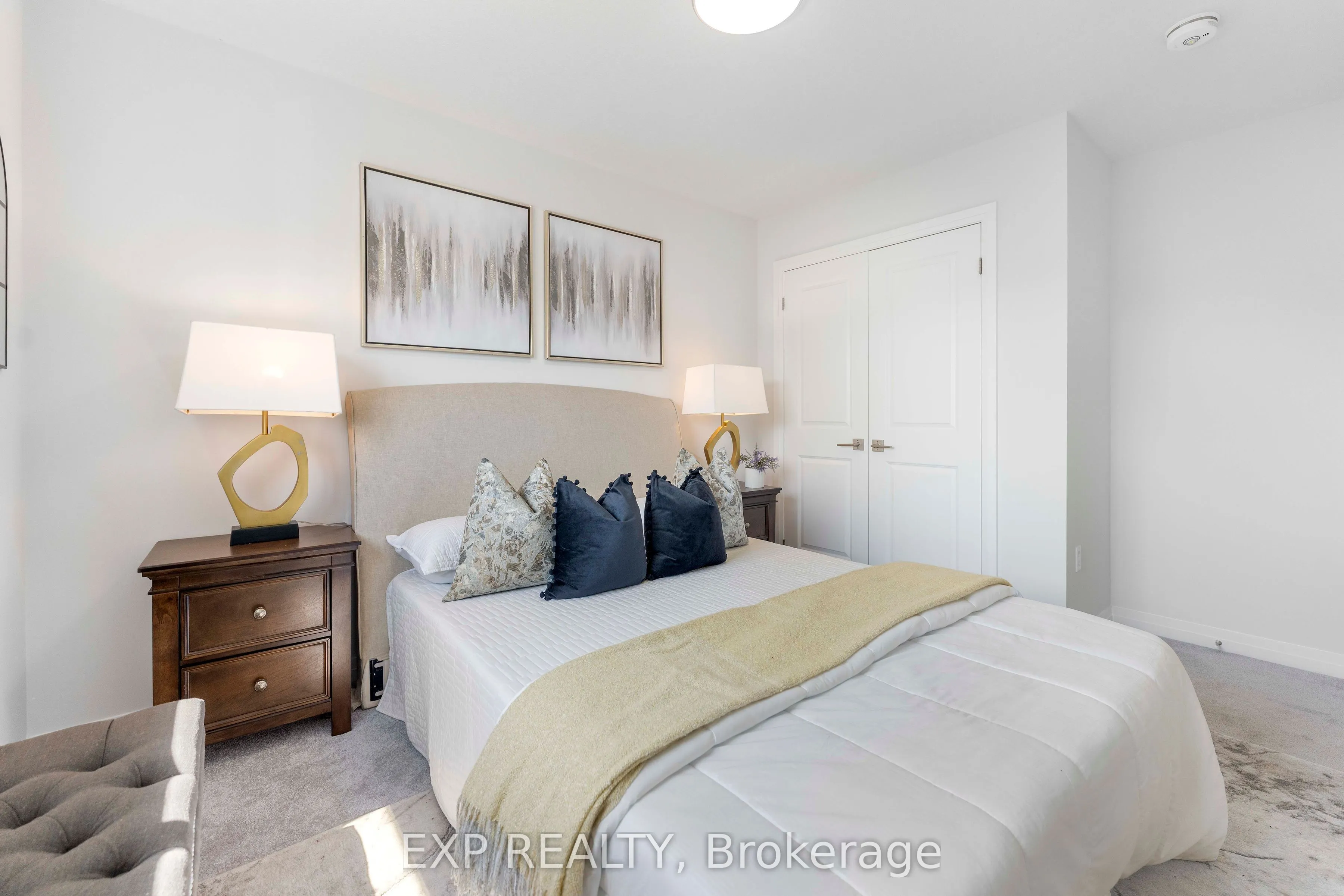 520 Grey Street #20