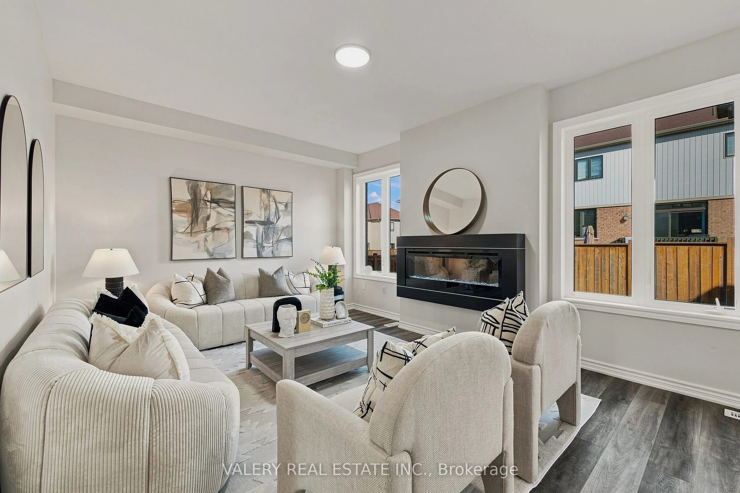 32 Montrose Avenue