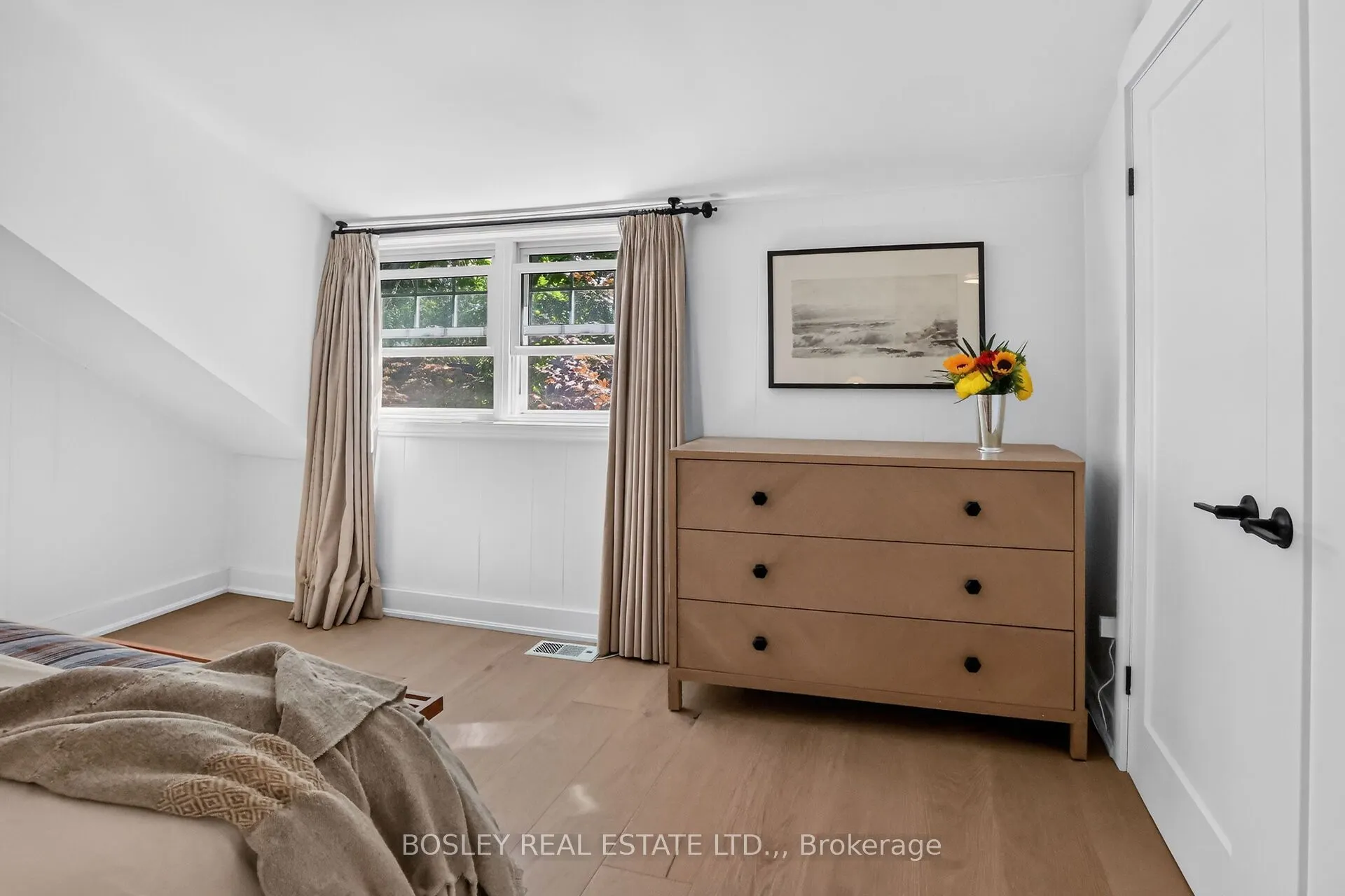 5 Luther Avenue
