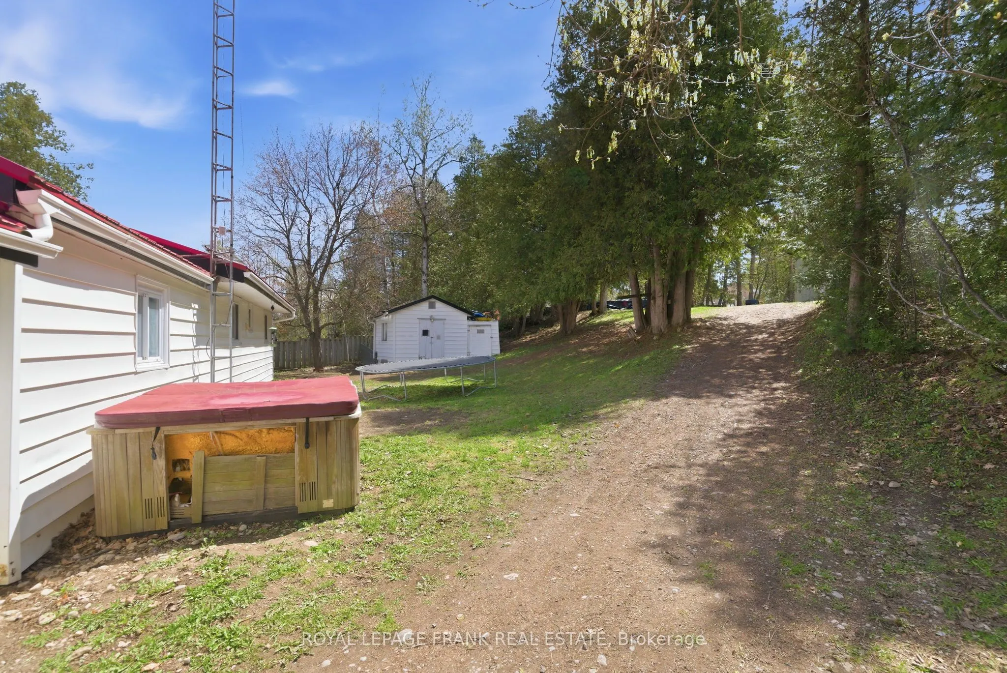 28 South Bayou Road