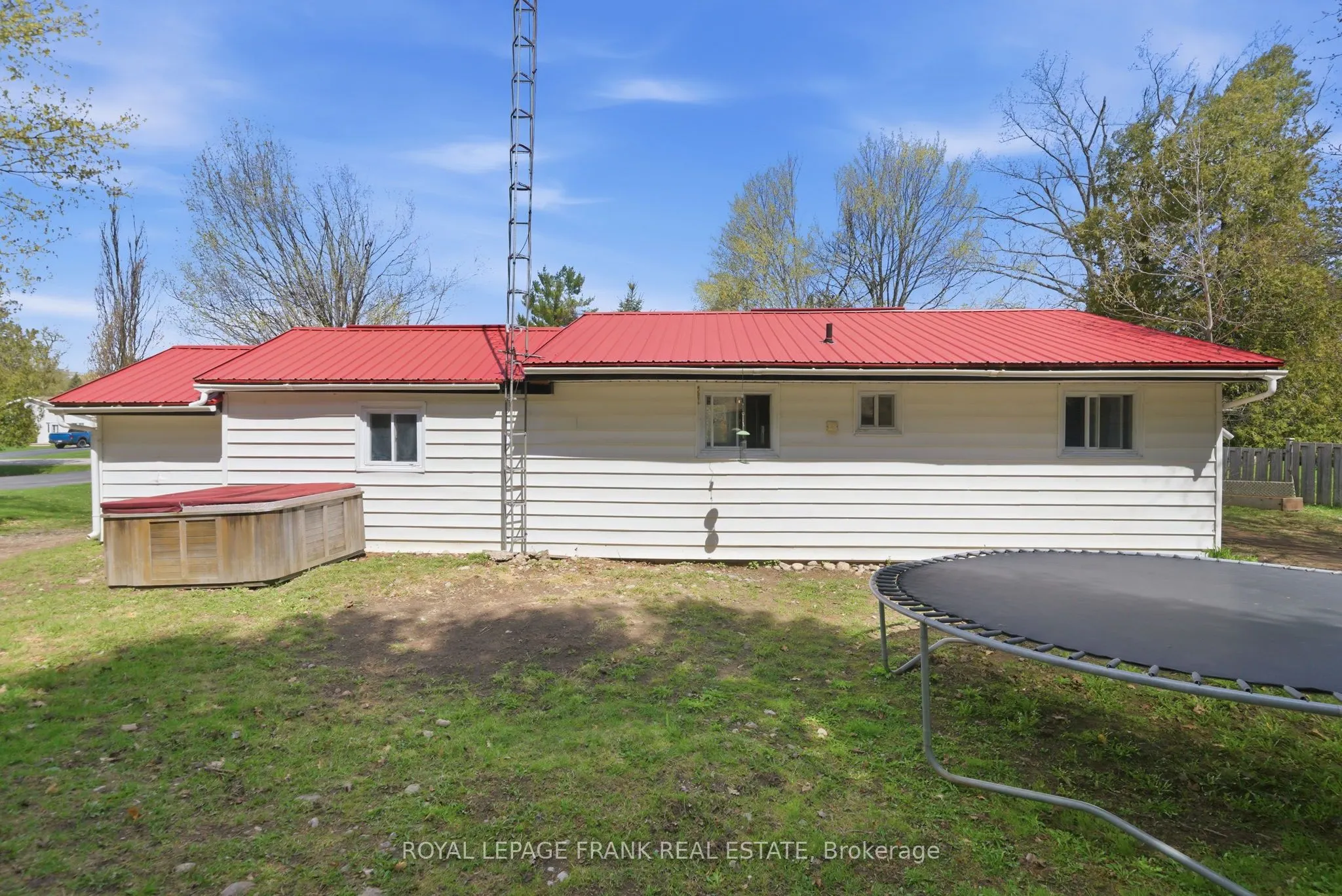 28 South Bayou Road