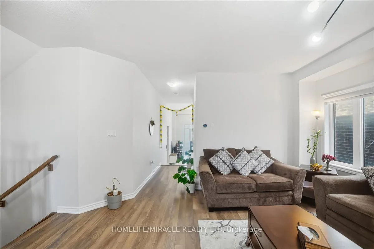 15 Moriarity Drive