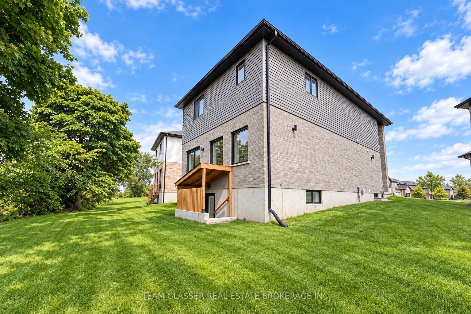 113 Marconi Court