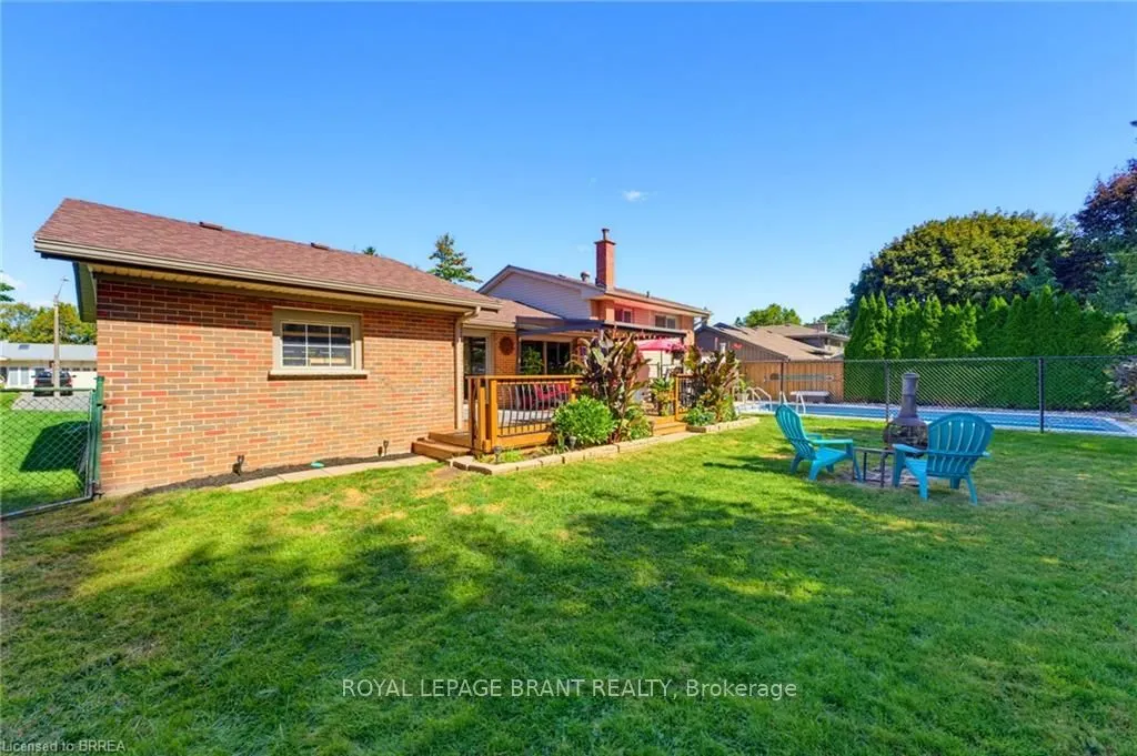 27 Brier Crescent