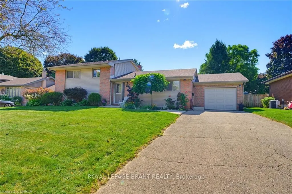 27 Brier Crescent