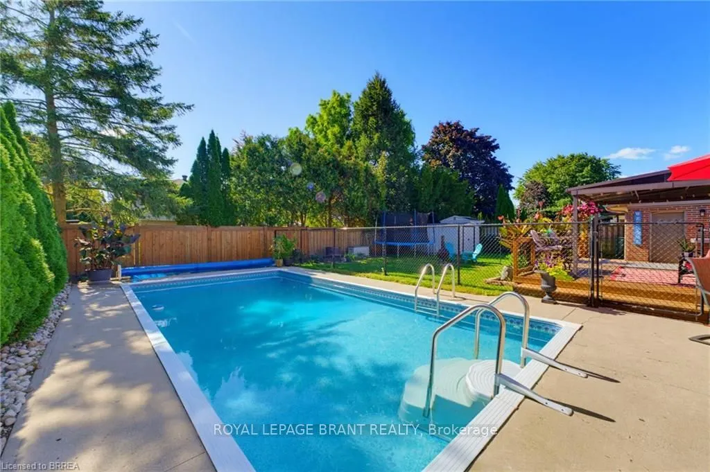 27 Brier Crescent