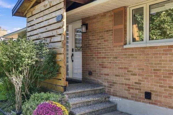 1321 Rideout Crescent