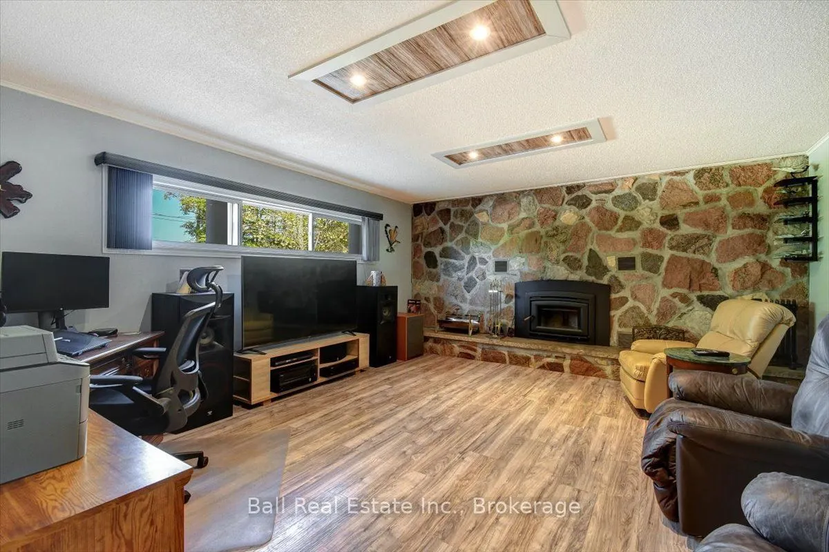 11 Ridge Road