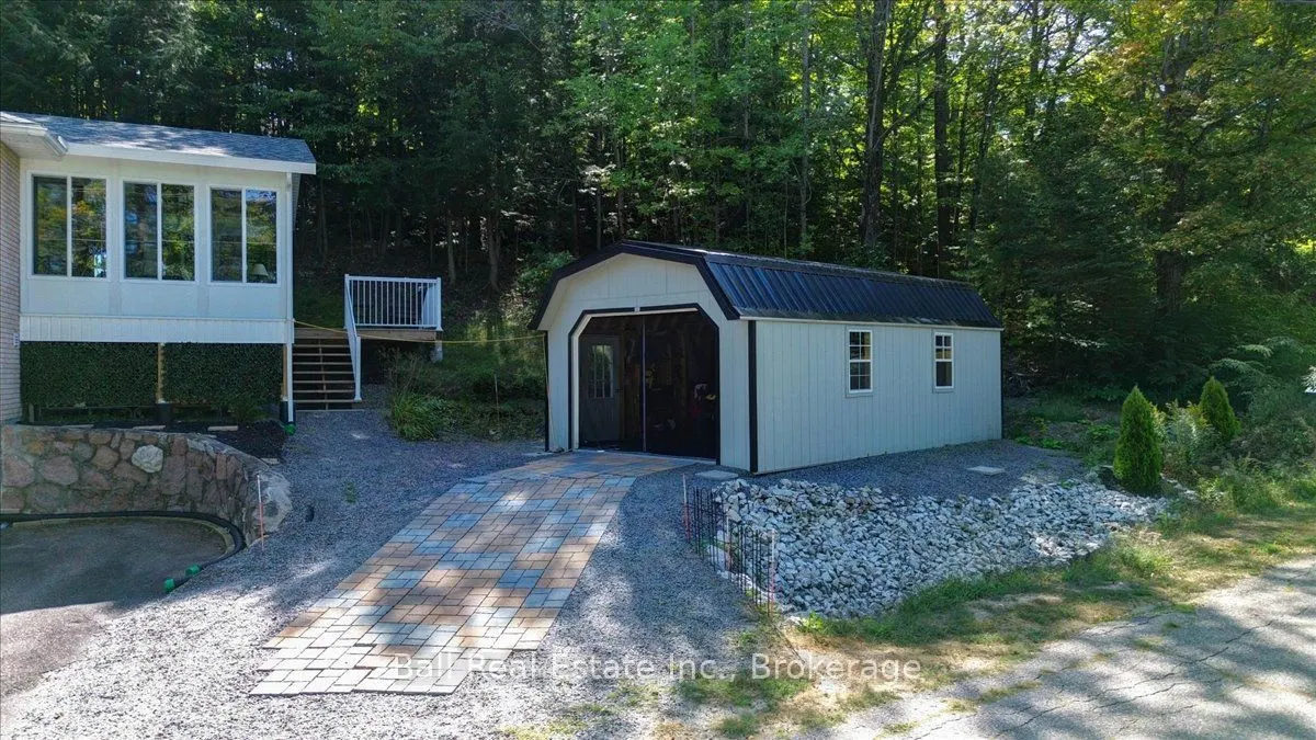 11 Ridge Road