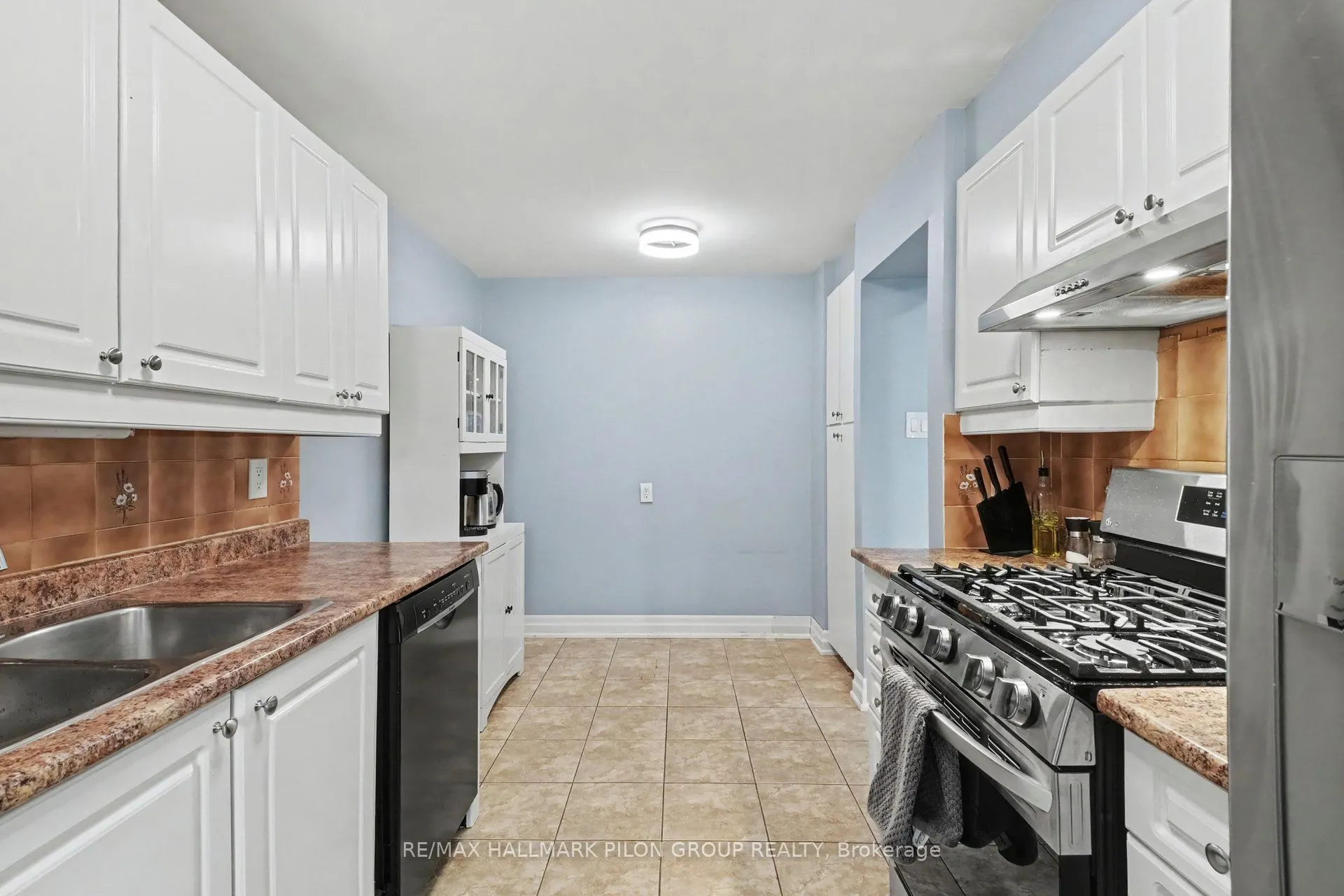 106 Valley Stream Drive #B