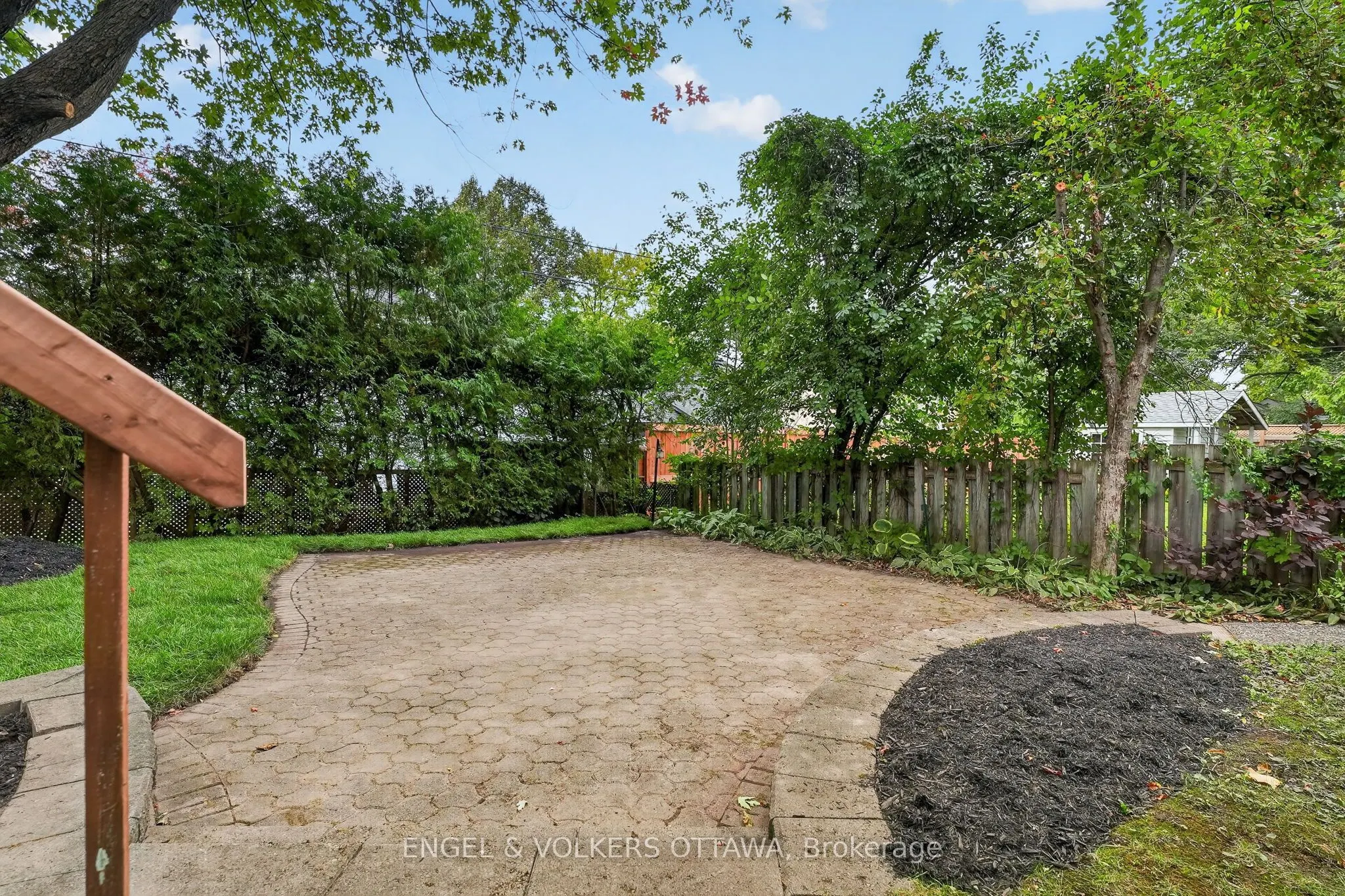 35 Bedford Crescent