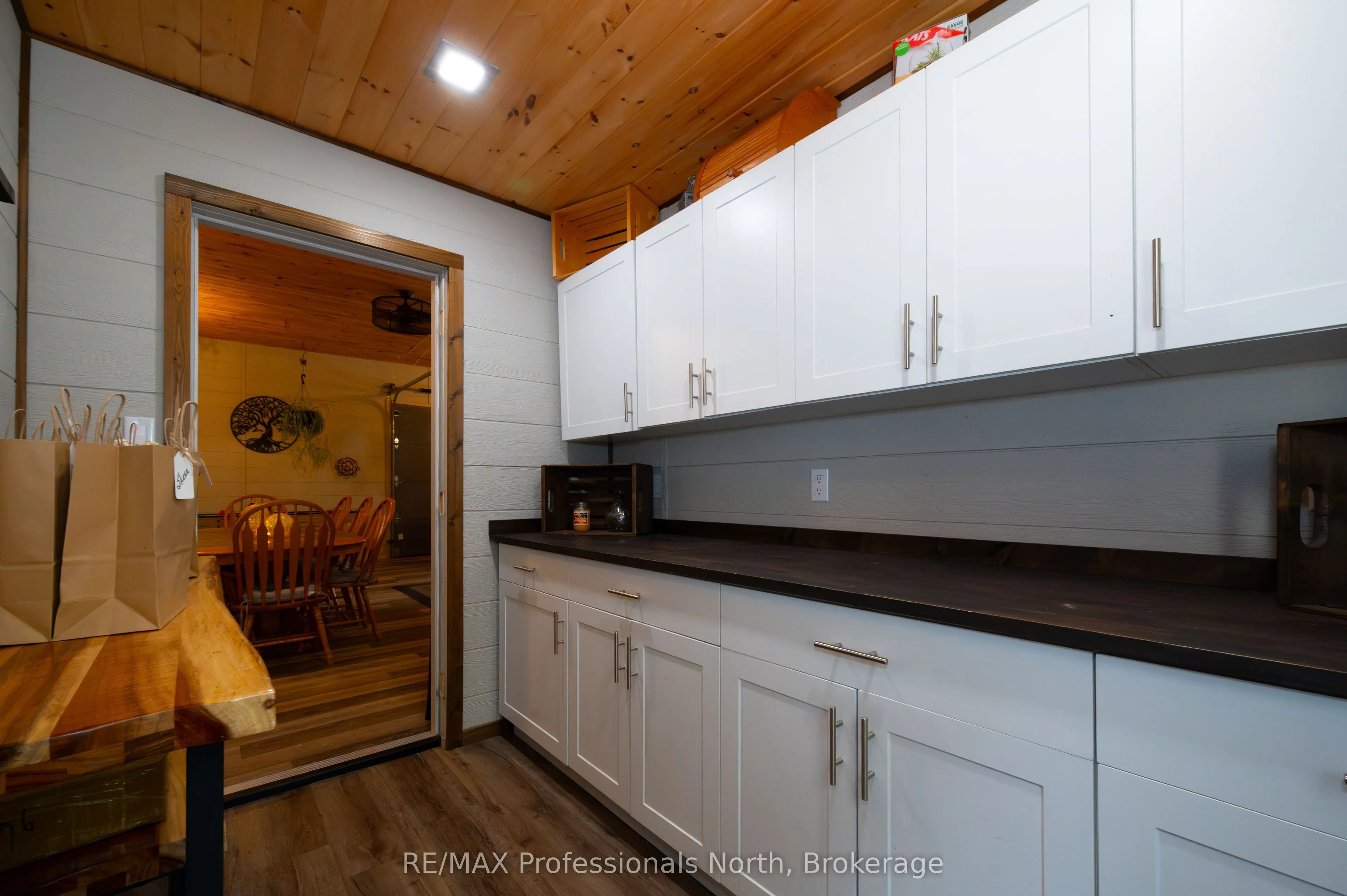 1050 Oxtongue Lake Road