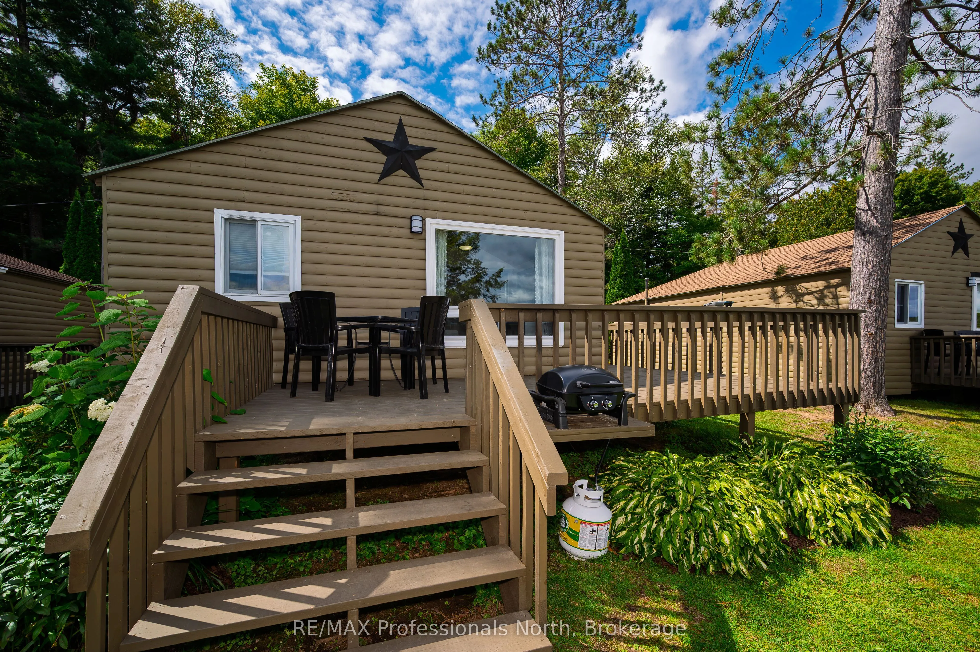 1050 Oxtongue Lake Road