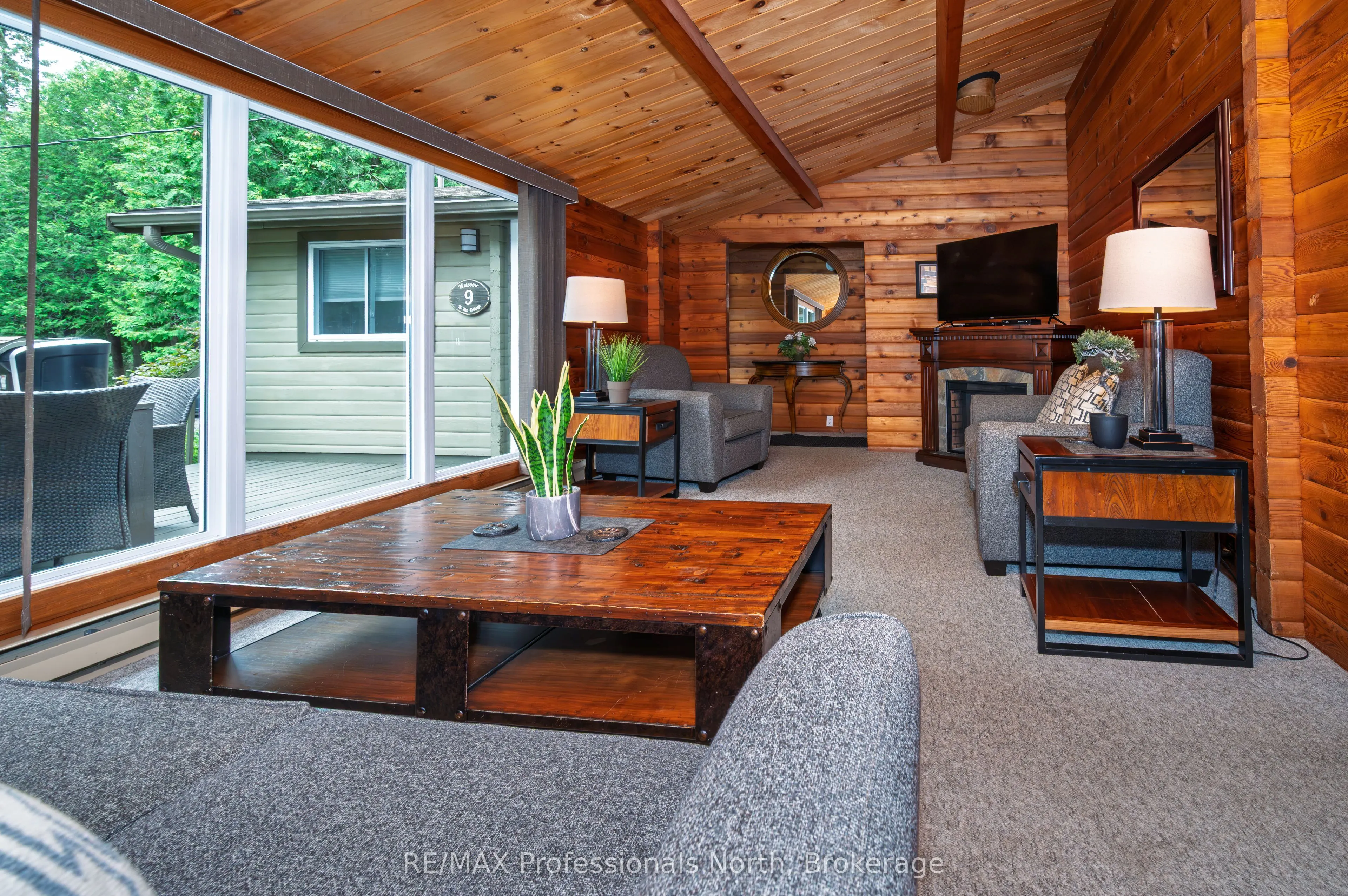 1050 Oxtongue Lake Road