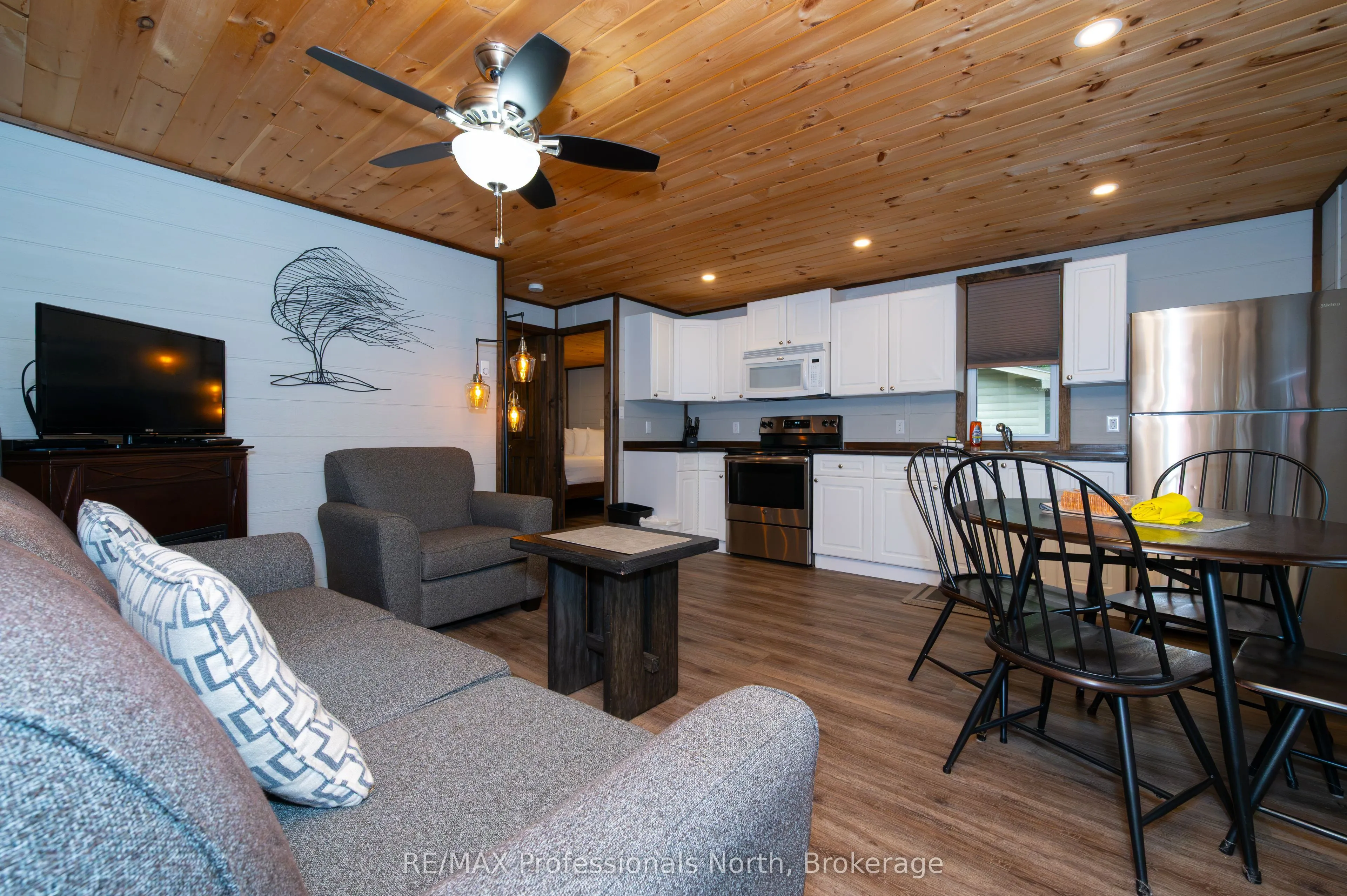 1050 Oxtongue Lake Road