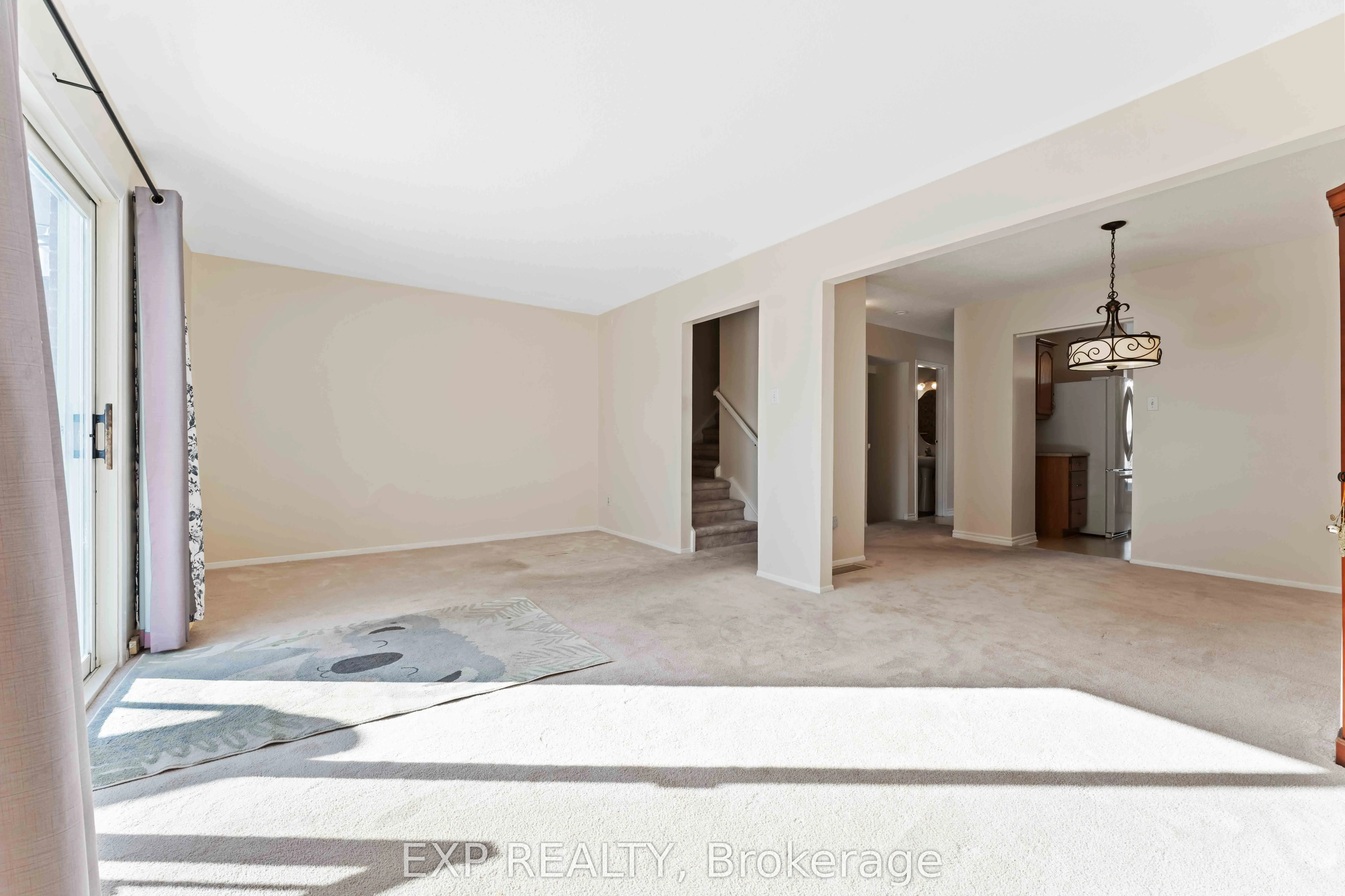 820 CAHILL Drive W #38