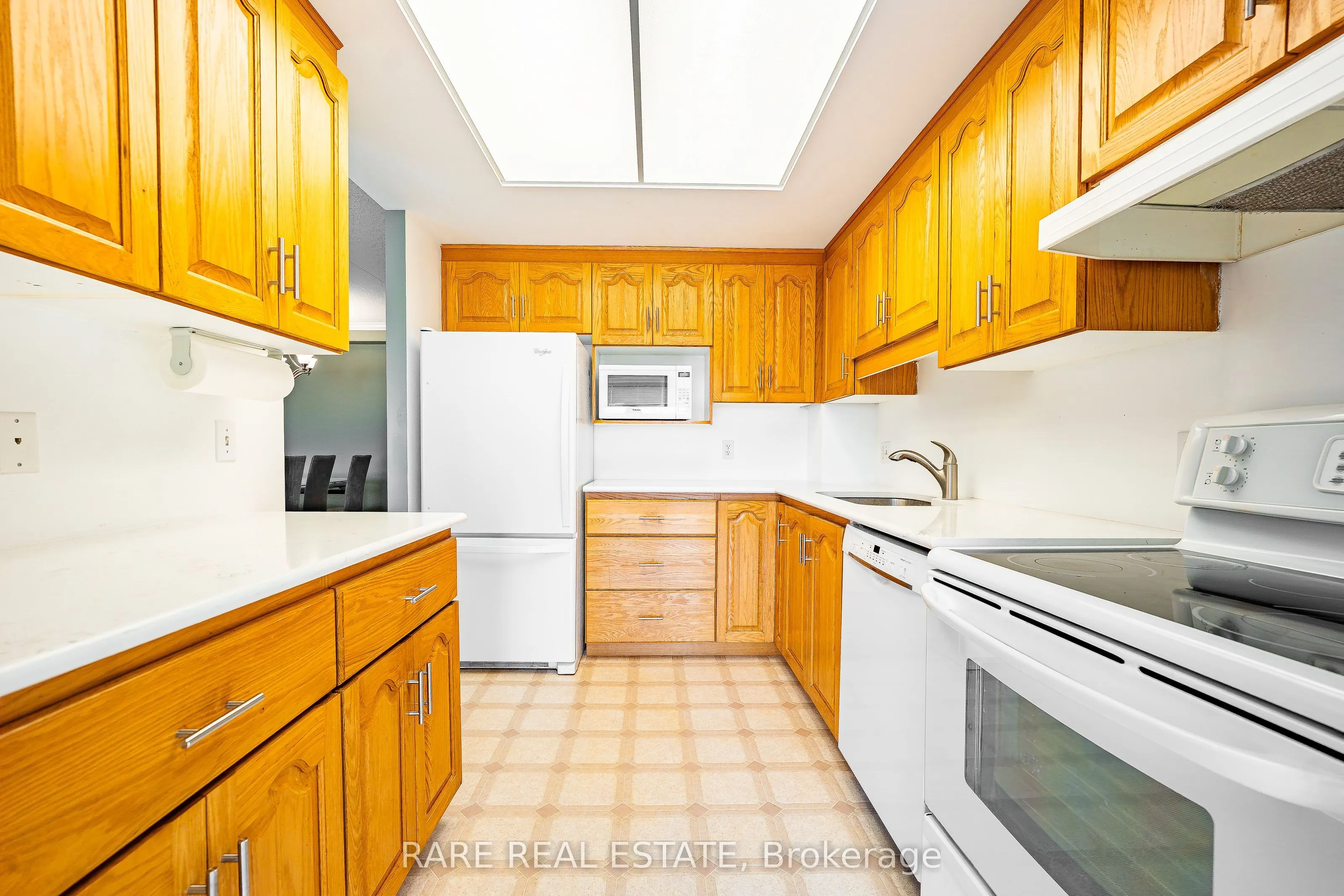 405 Erb Street W #403