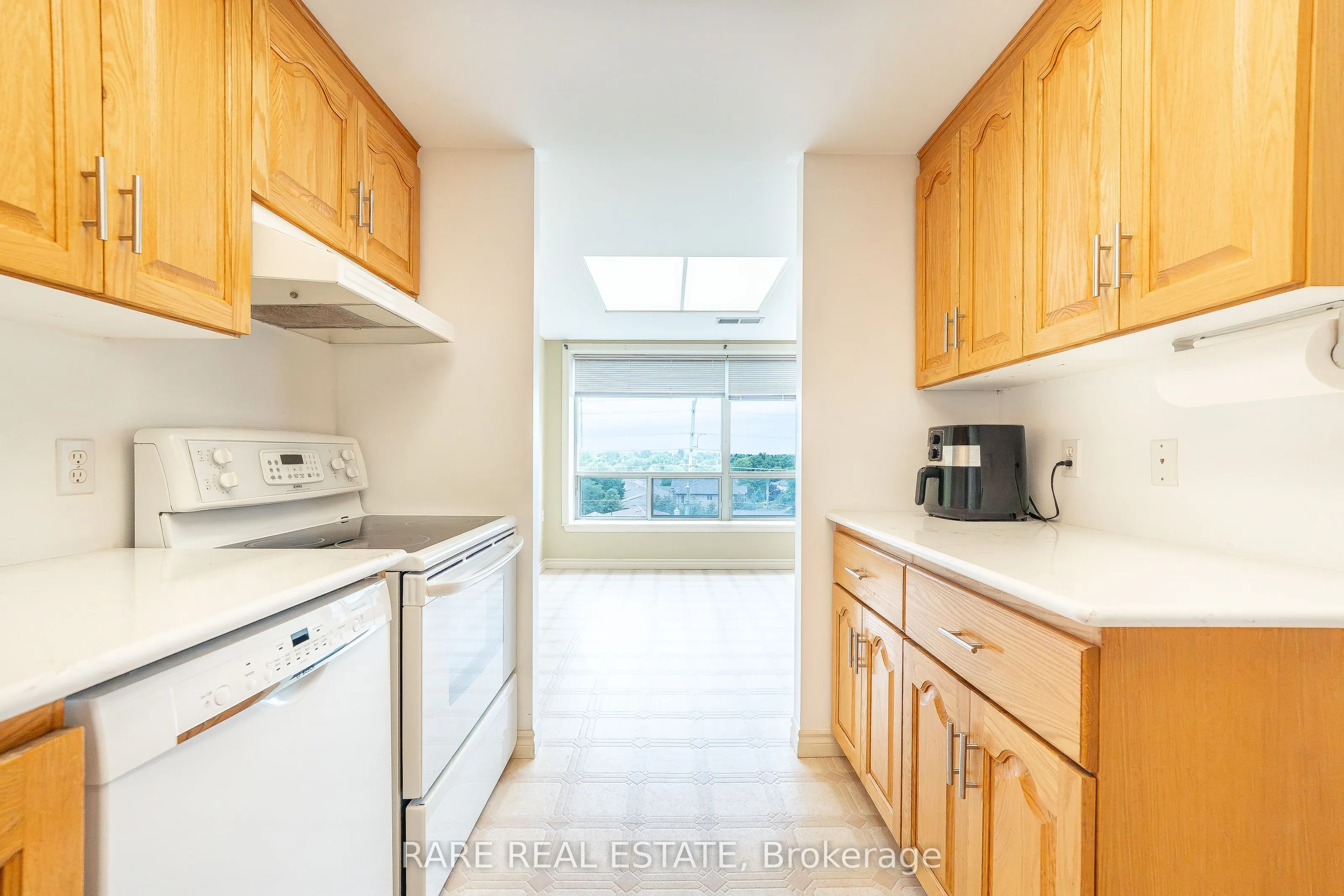 405 Erb Street W #403