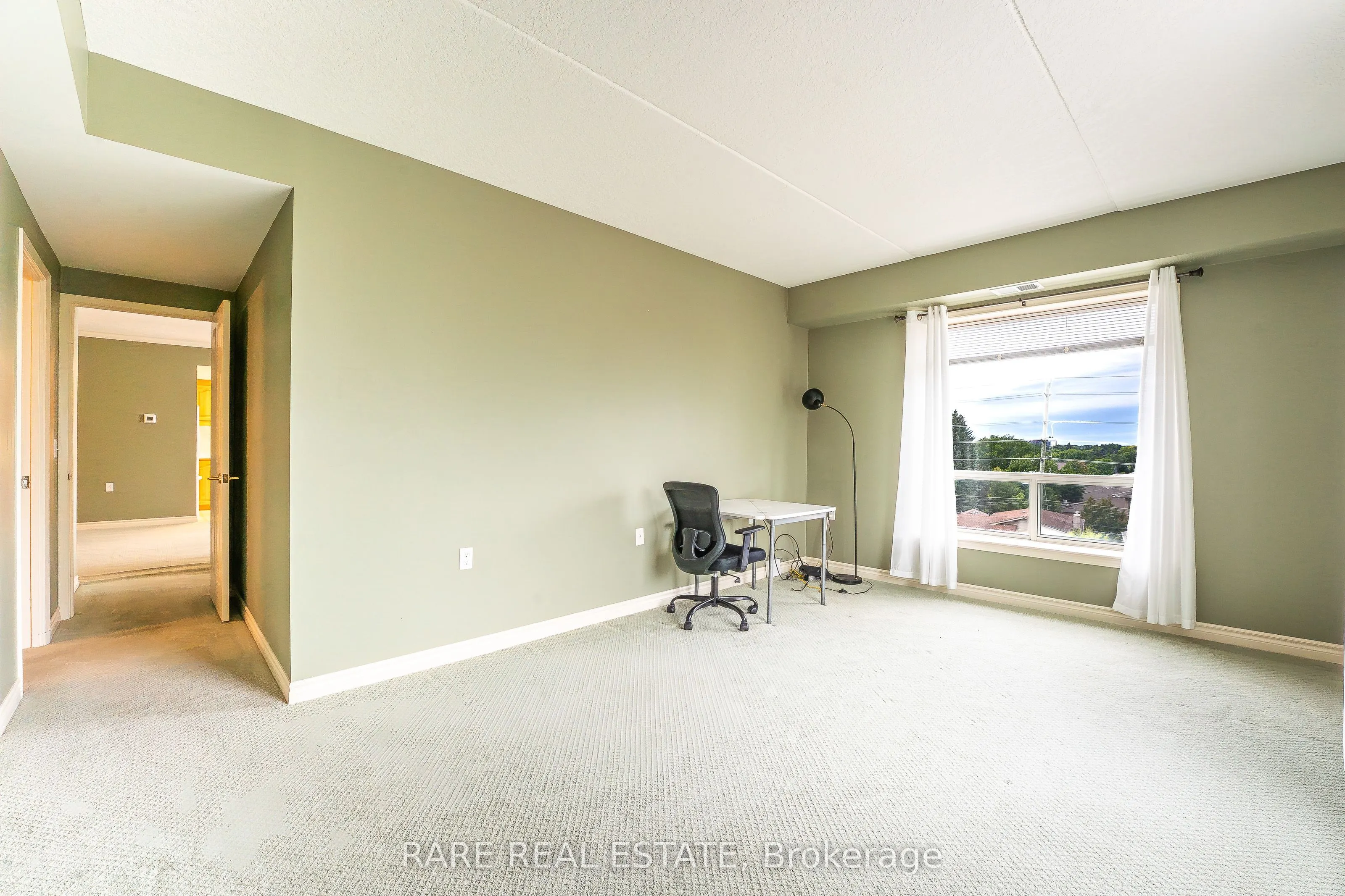405 Erb Street W #403