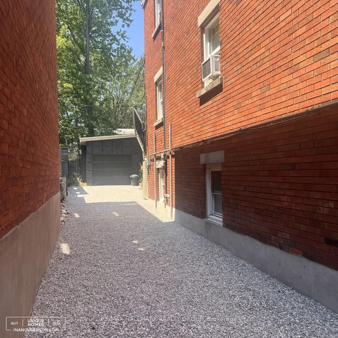 55 Ivy Crescent