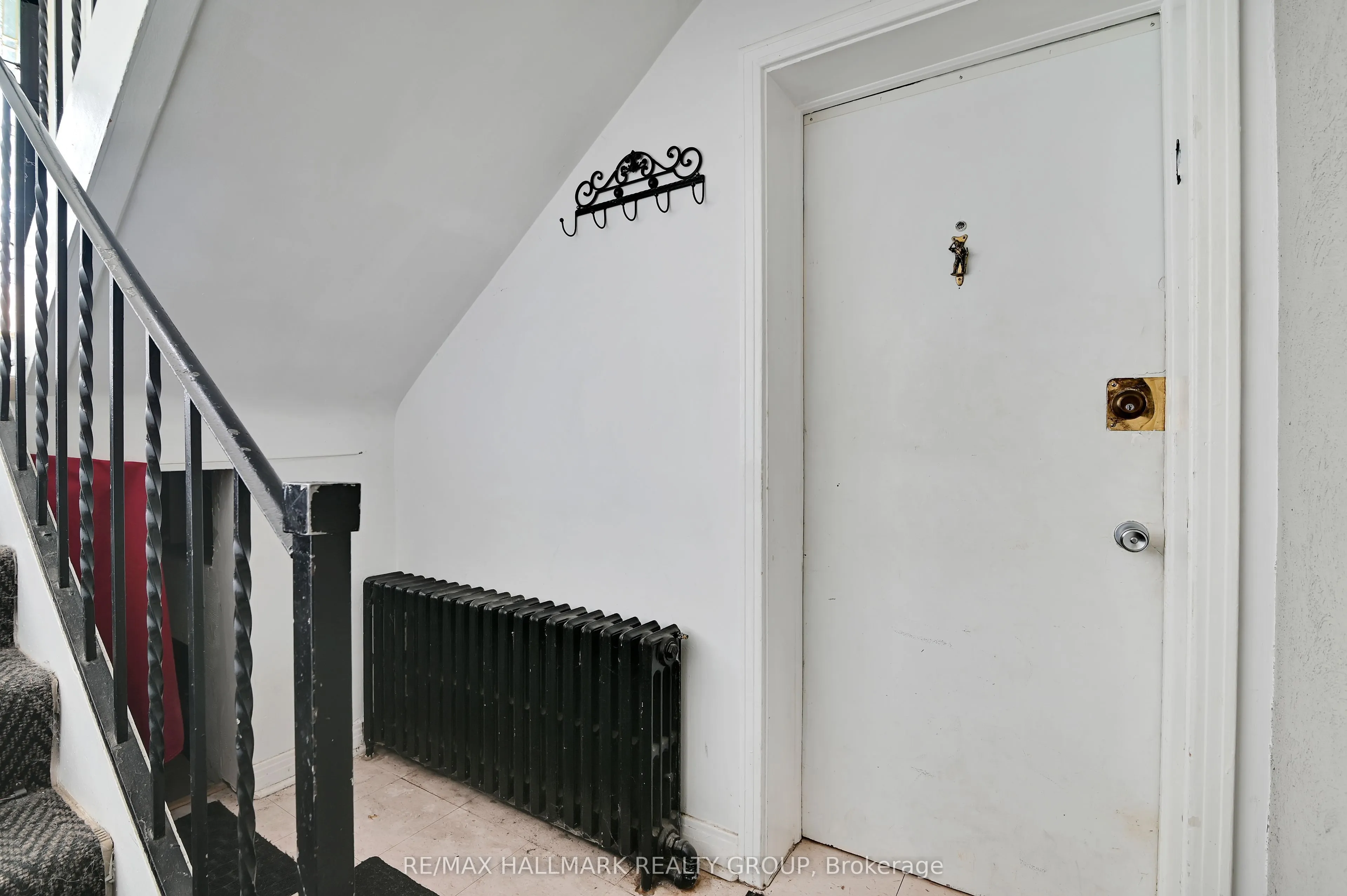 55 Ivy Crescent