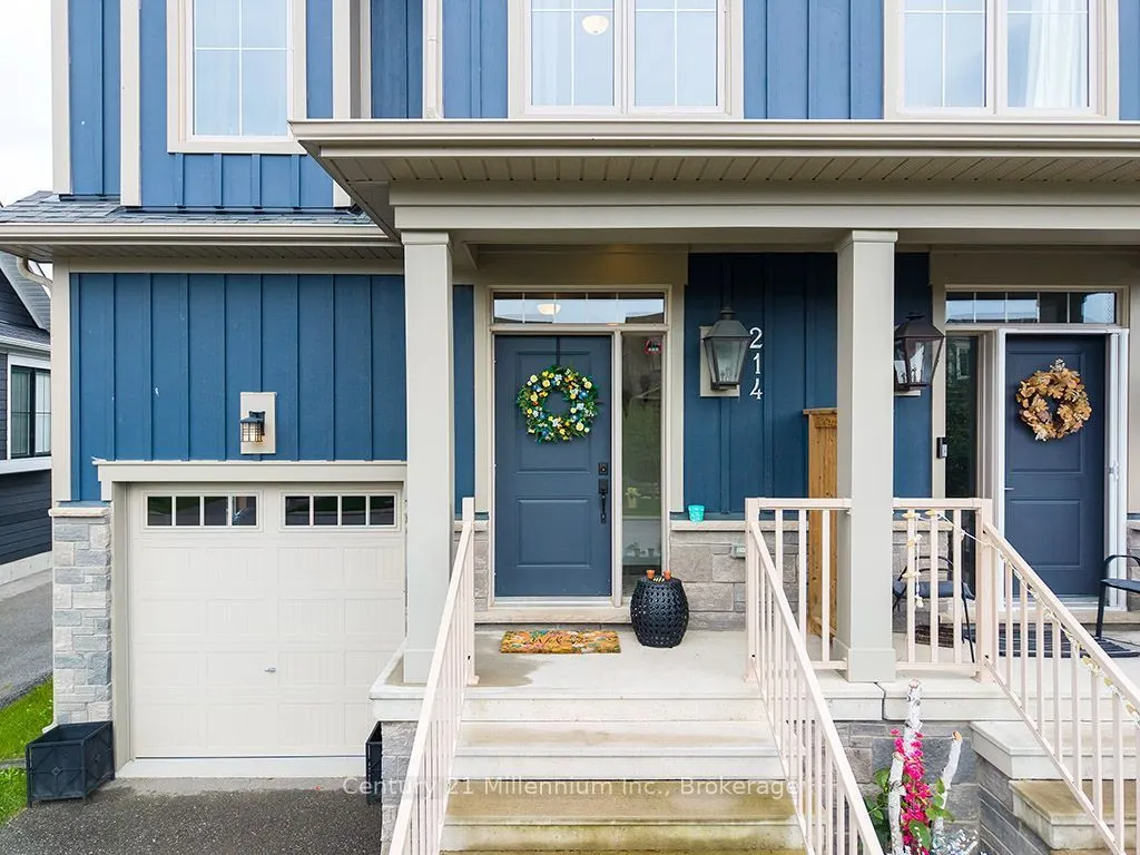214 Yellow Birch Crescent